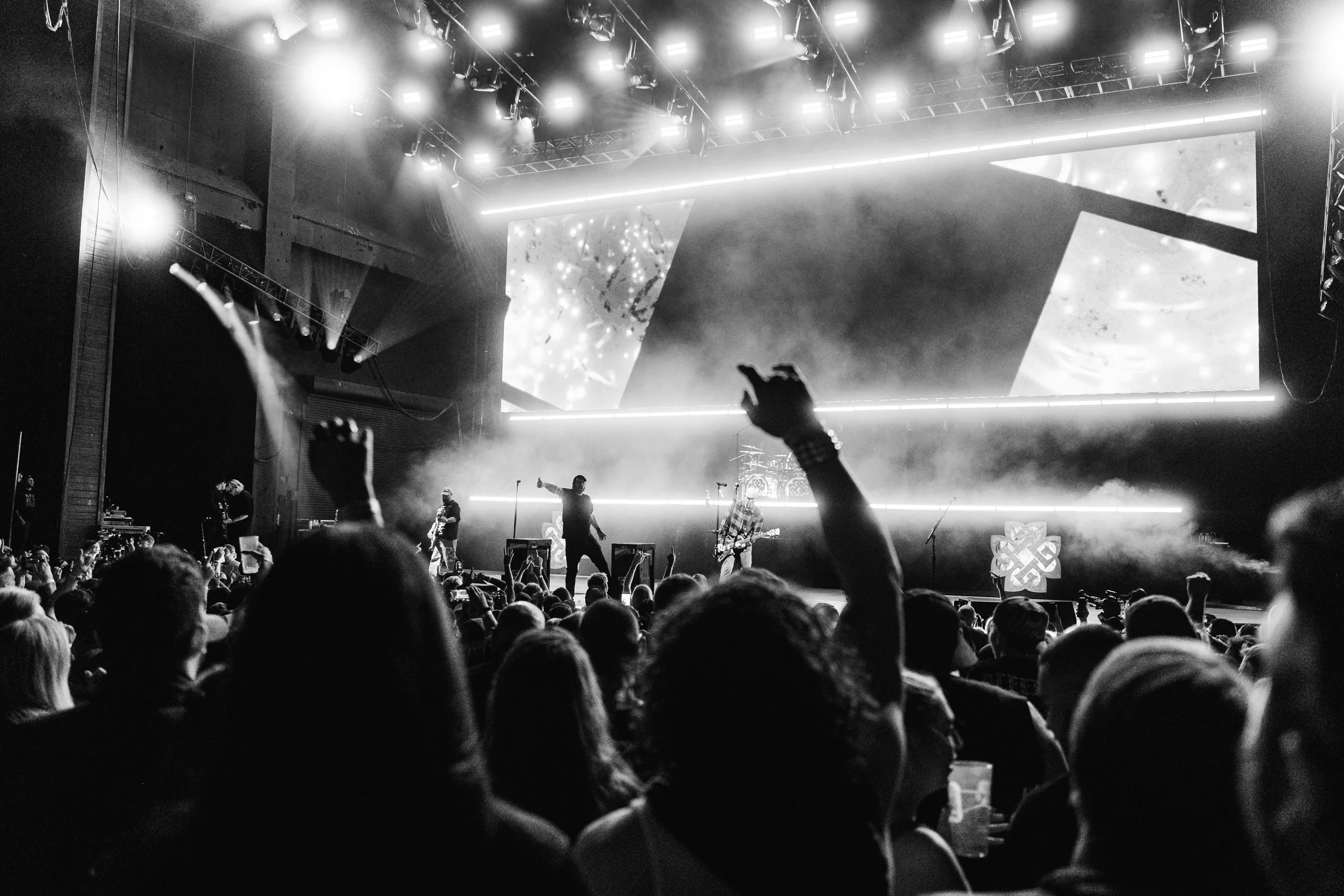 Breaking Benjamin & Three Days Grace, Fiddler’s Green Amphitheater
