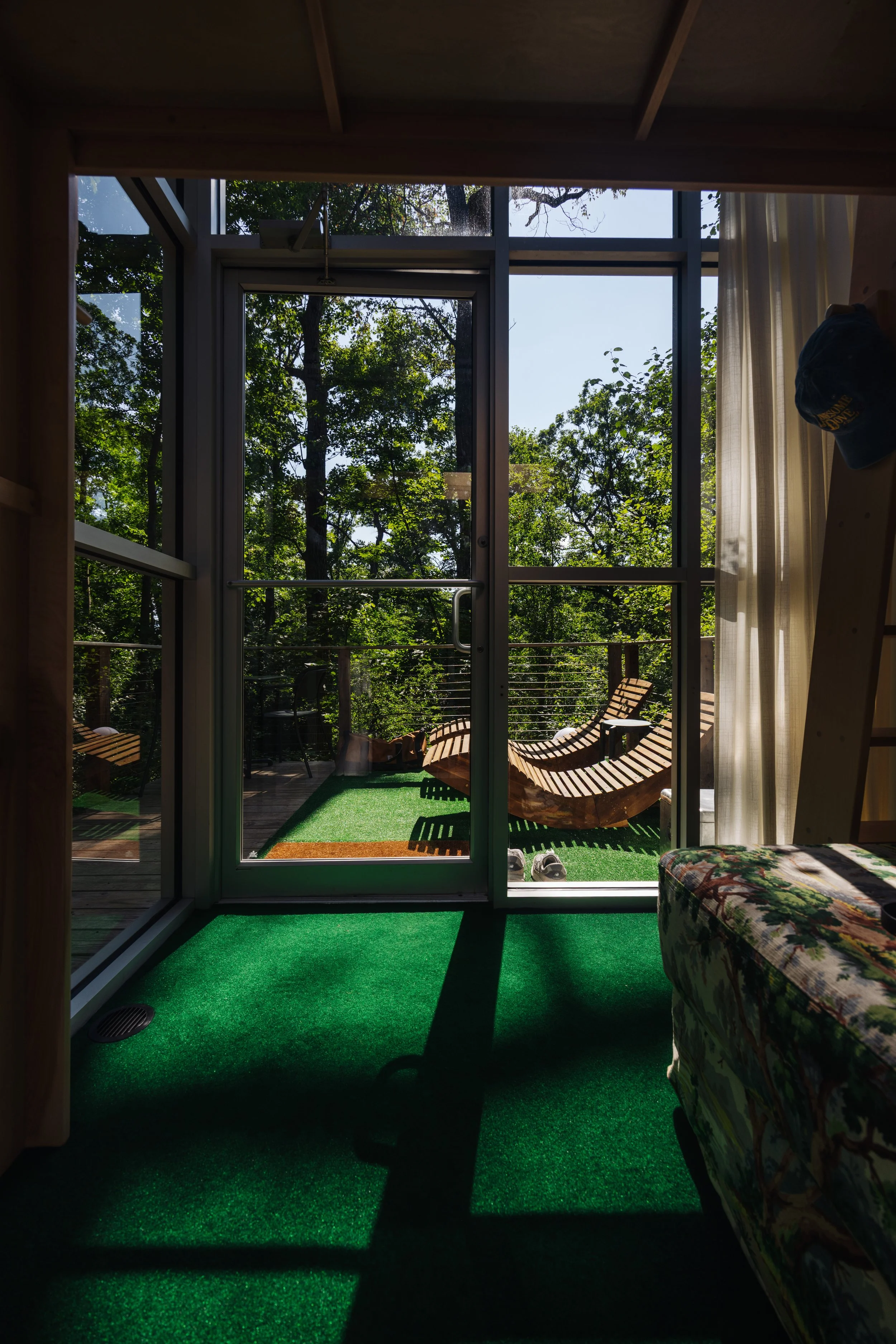 Nathan Bobey_Glass Cabins_9V6A2564.jpg