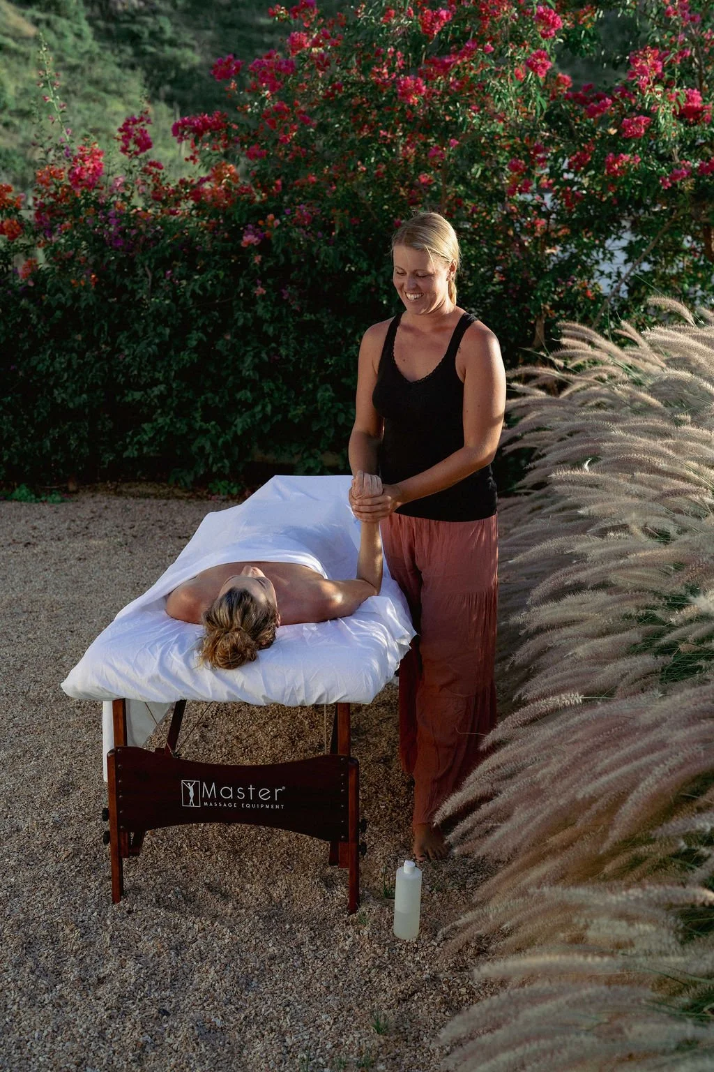 Massage tharapist and her client in El Pescadero