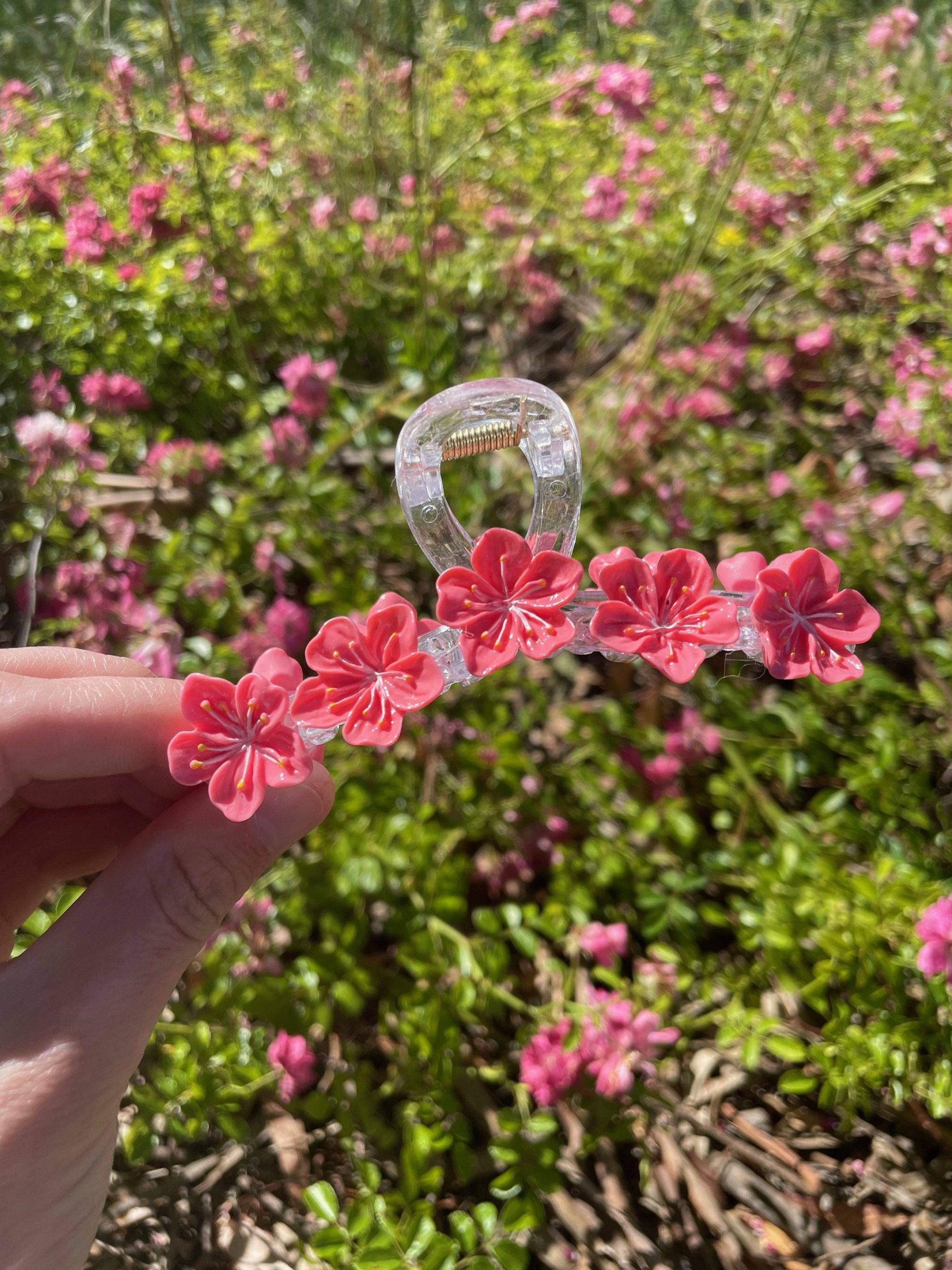 Bright Pink Hibiscus Claw small.jpg
