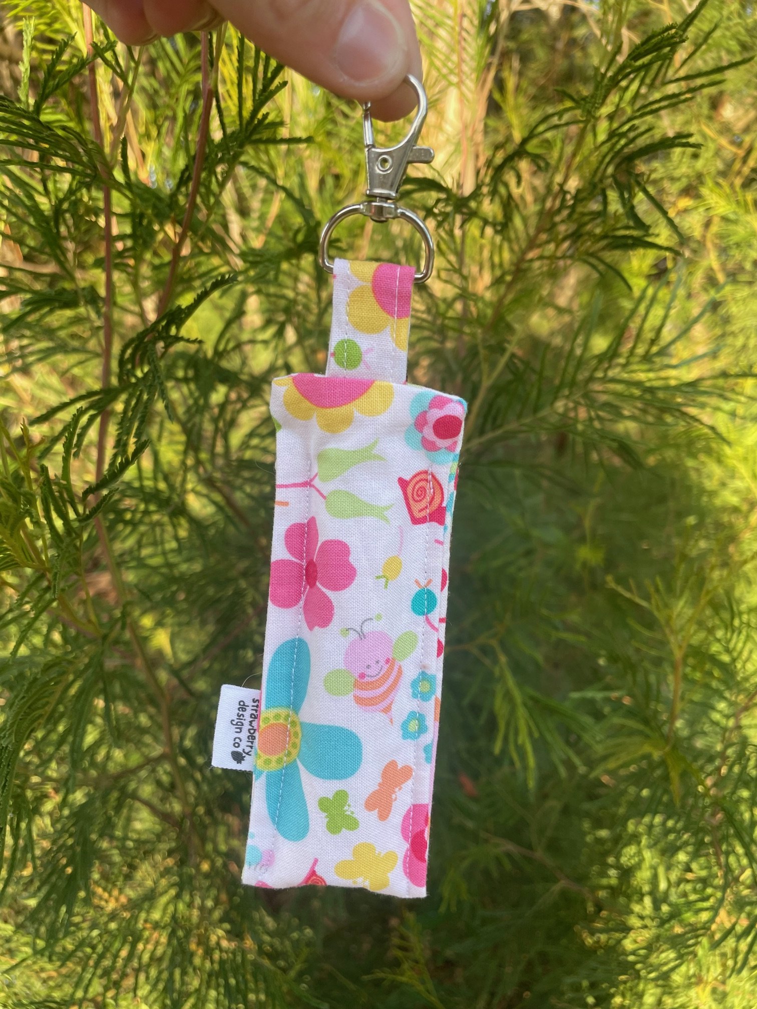 Colourful Garden Lipgloss Holder 4.jpeg
