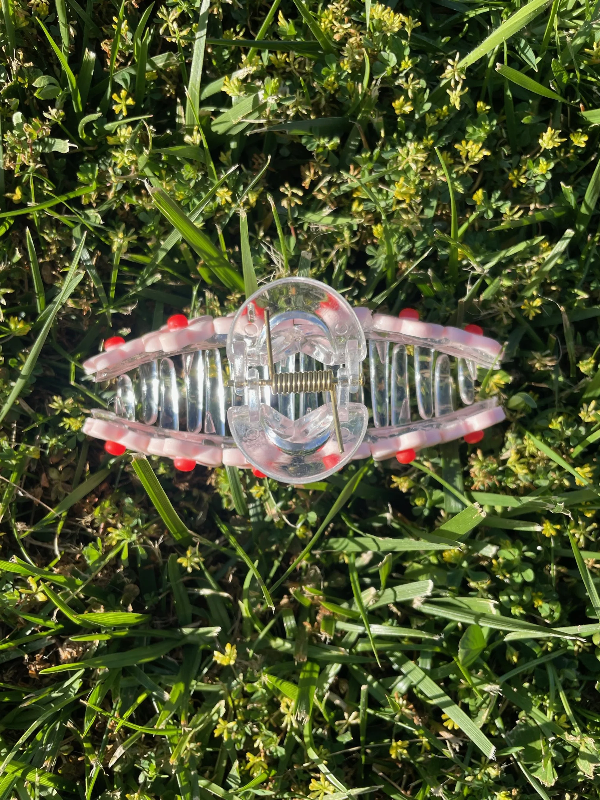 Pink Daisy Hair Claw 2.jpg