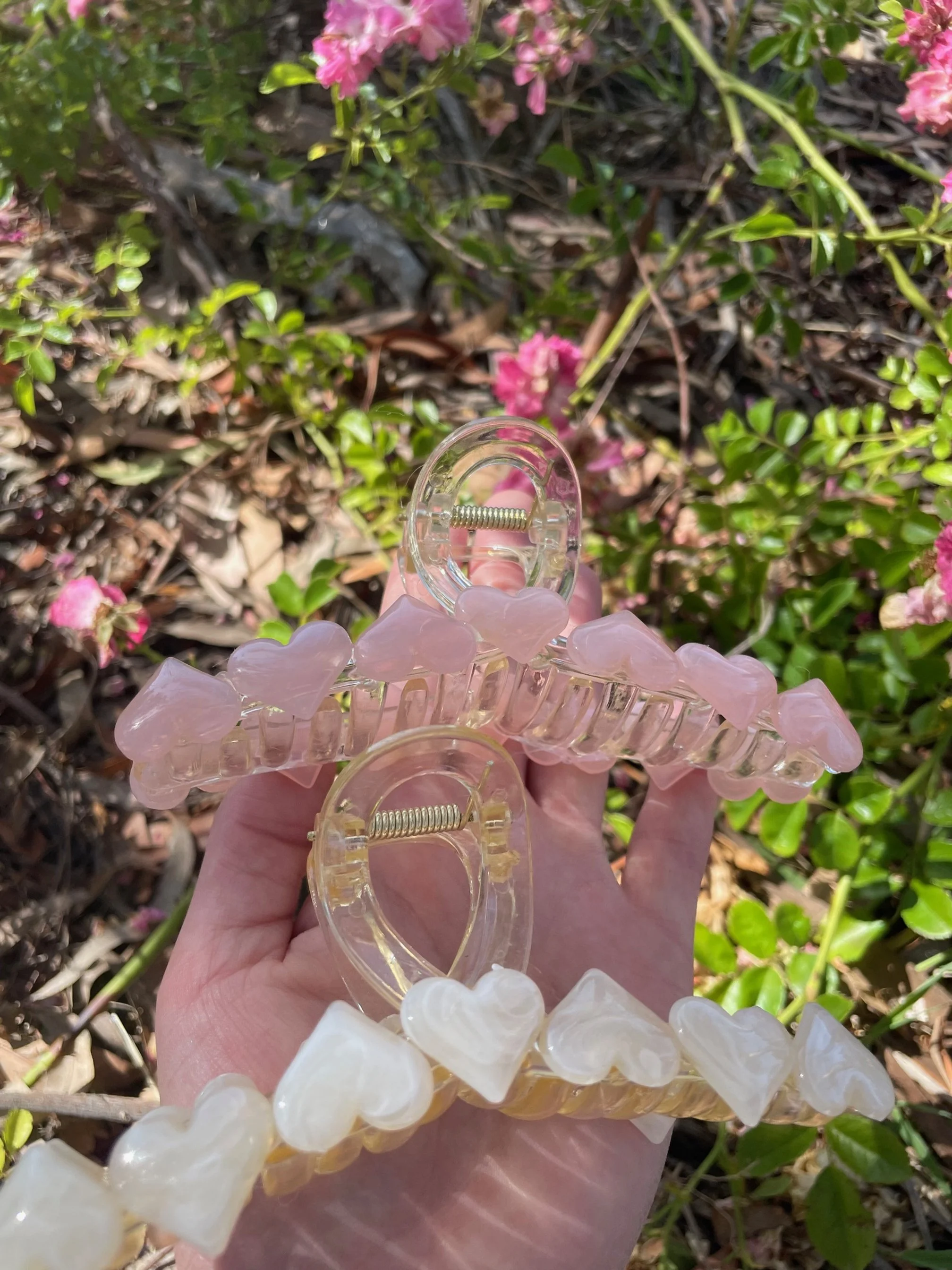 Pink Hearts claw 2.jpg