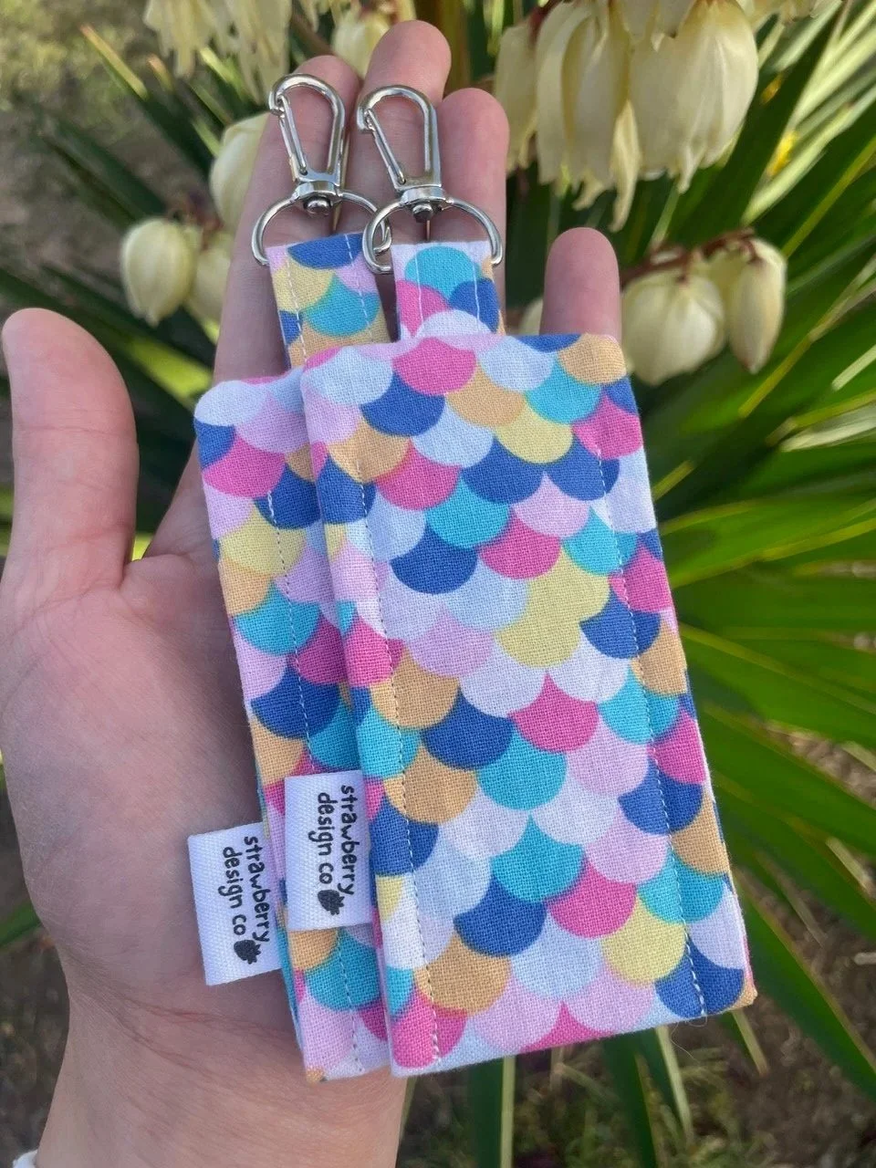 Mermaid+Scales+Lipgloss+Holder+-+back.jpg