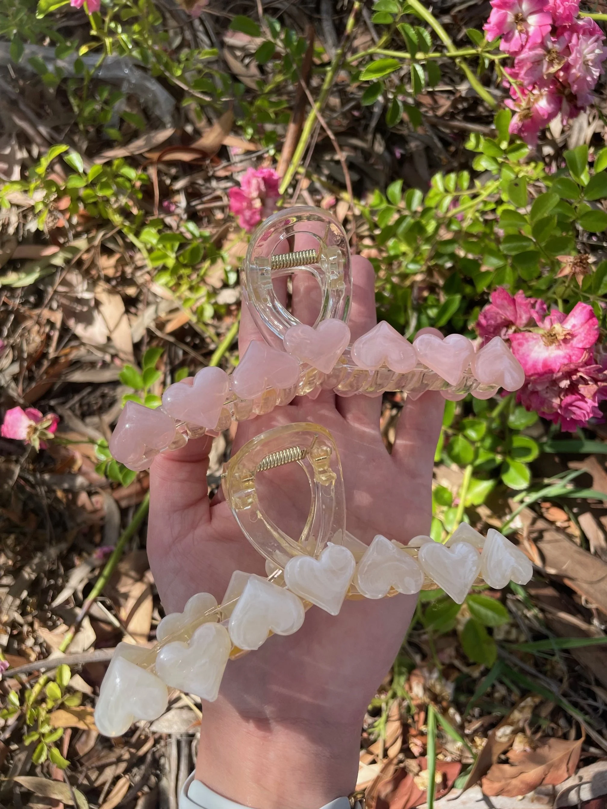 Pink & white hearts claw 3.jpg