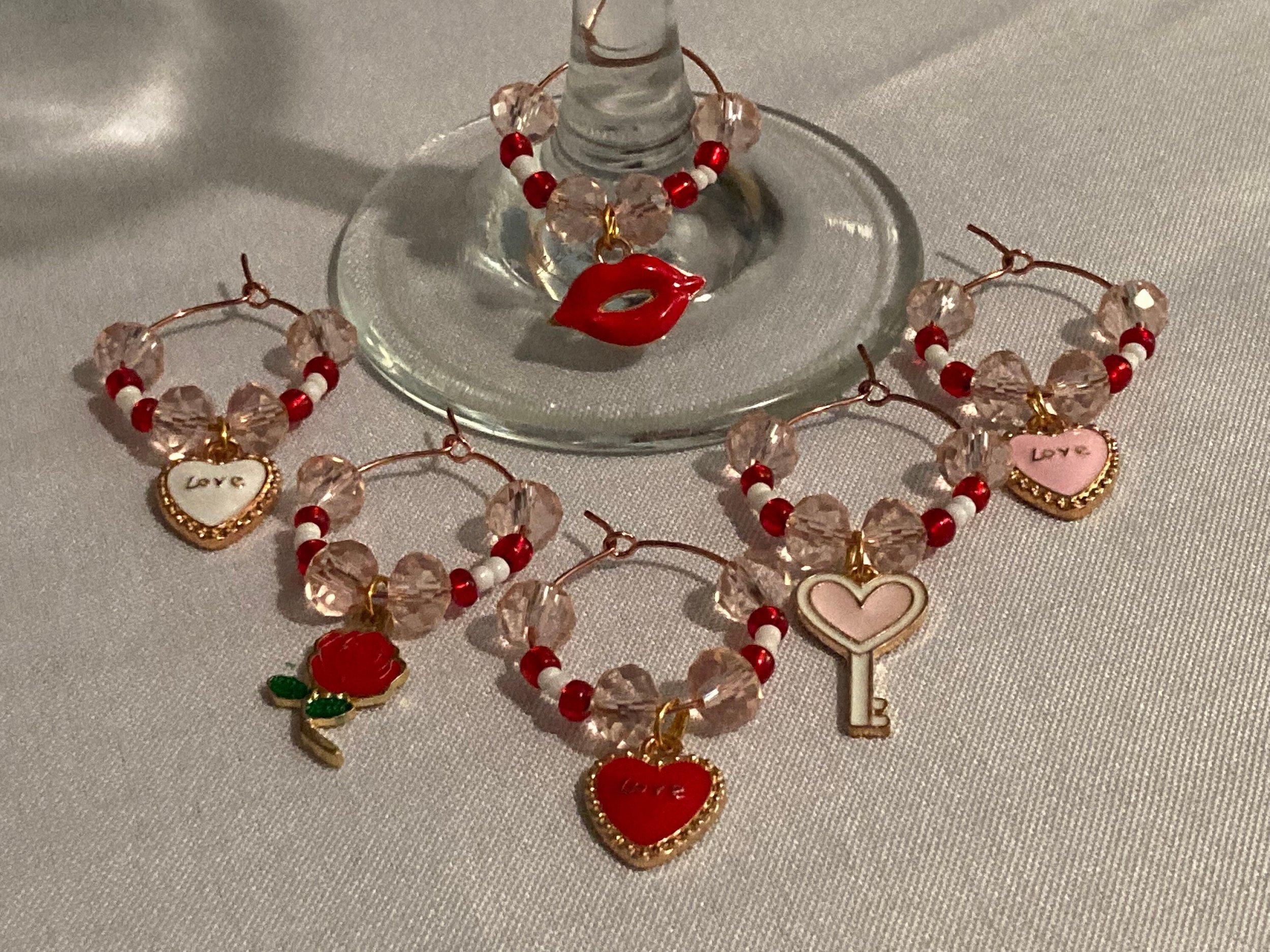 https://i.etsystatic.com/24595278/r/il/ccaba4/5355733599/il_fullxfull.5355733599_p8xn.jpg