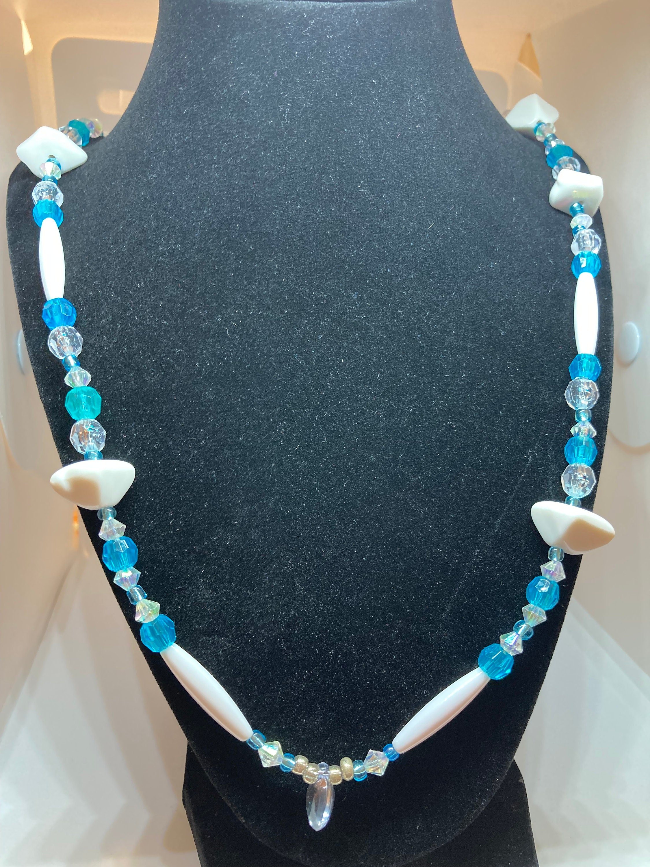 https://i.etsystatic.com/24595278/r/il/06b203/3264236247/il_fullxfull.3264236247_lvl8.jpg