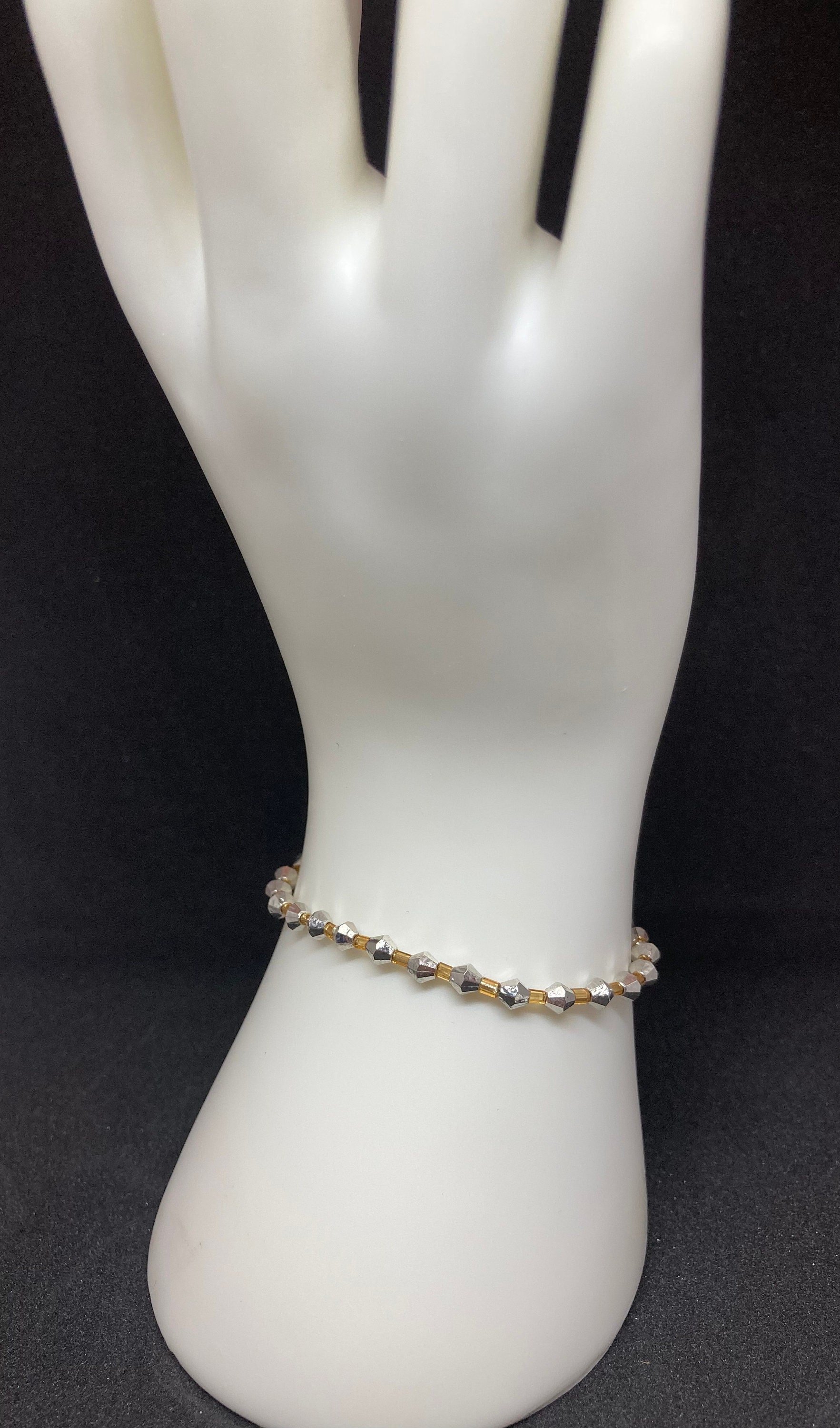 https://i.etsystatic.com/24595278/r/il/8e7d47/3215167202/il_fullxfull.3215167202_qxbb.jpg