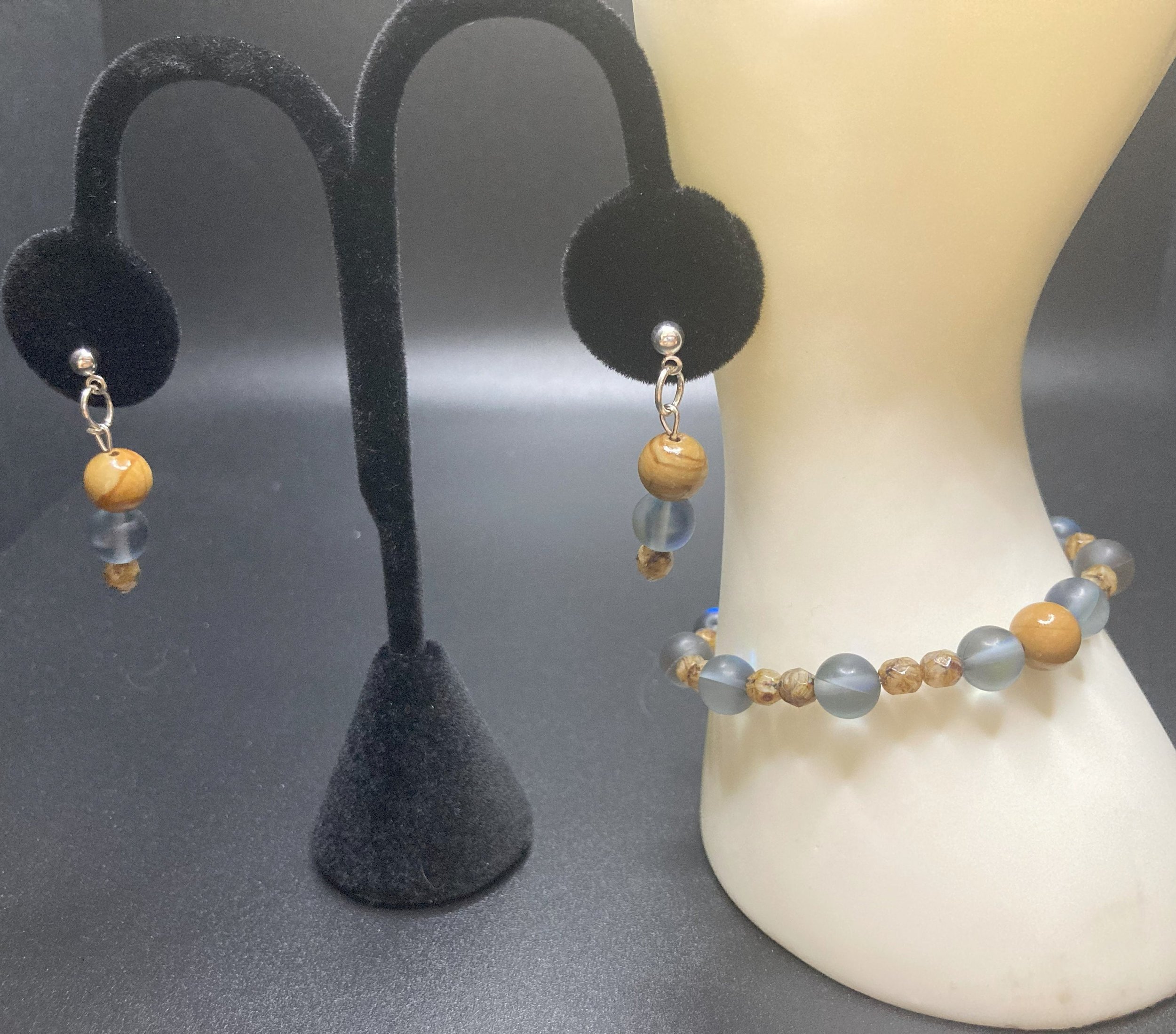 https://i.etsystatic.com/24595278/r/il/f87abf/5795912190/il_fullxfull.5795912190_ldsd.jpg