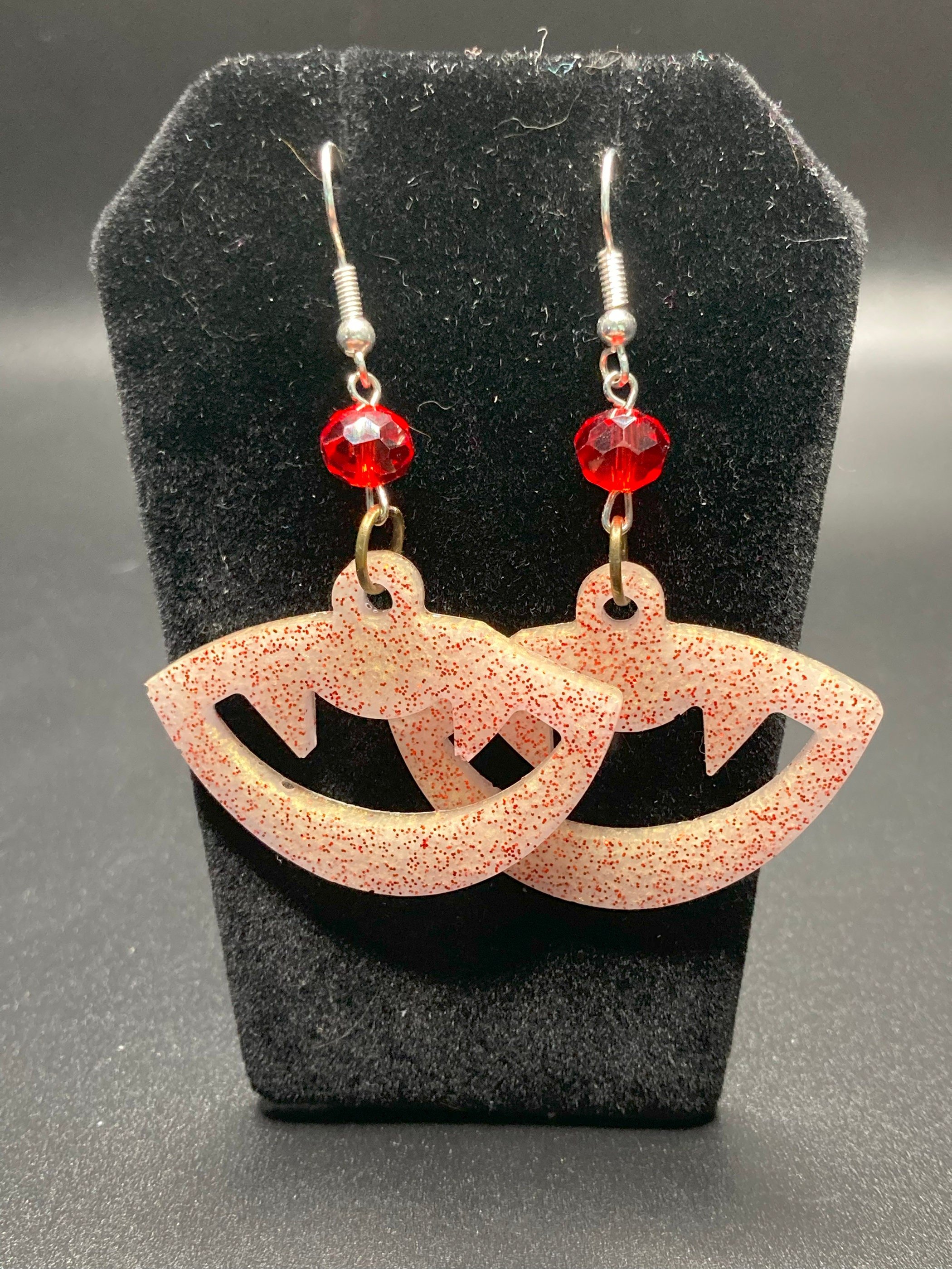https://i.etsystatic.com/24595278/r/il/5272b8/5464996863/il_fullxfull.5464996863_cddv.jpg