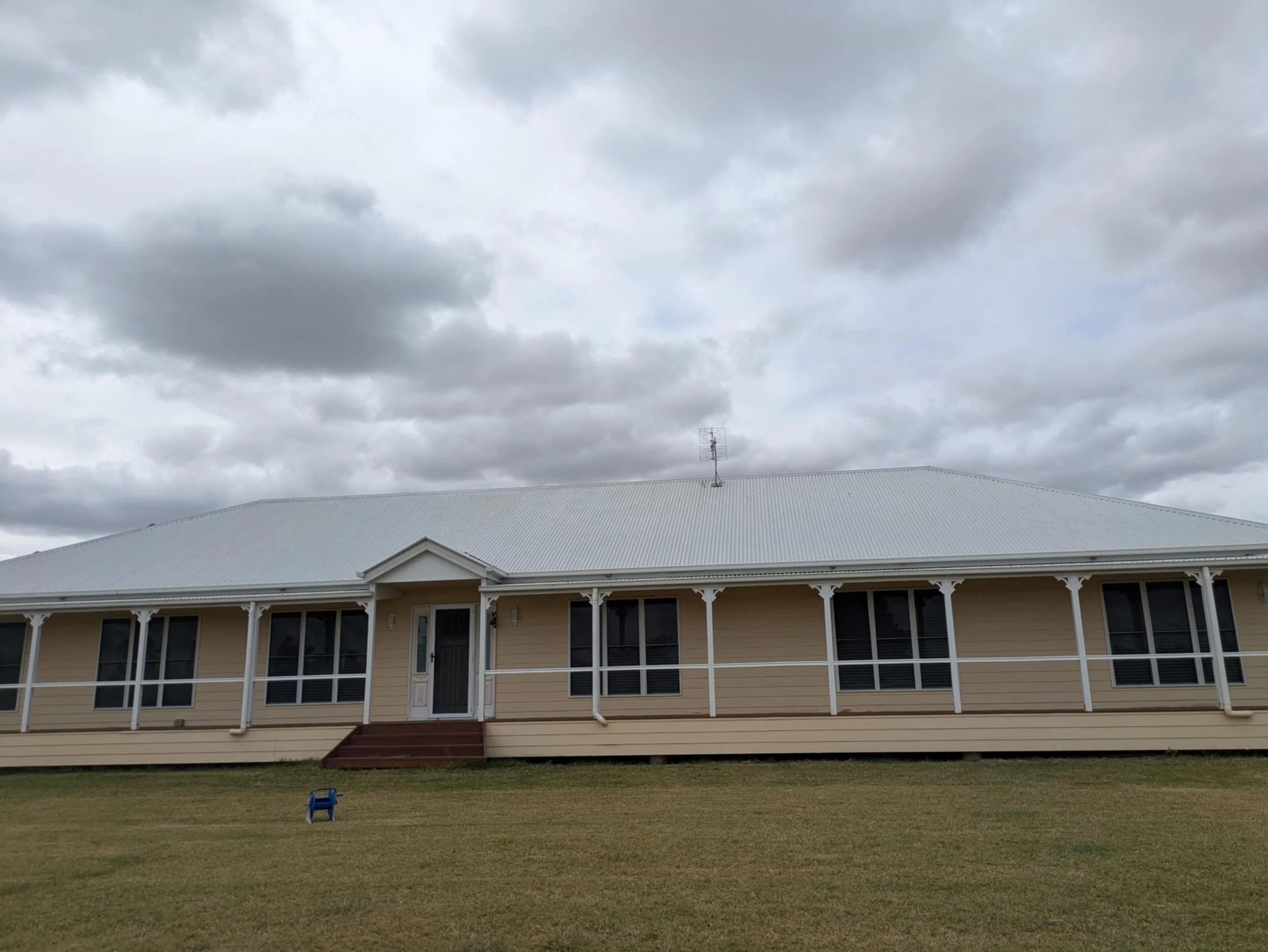 85 Southern Cross Dr.jpg