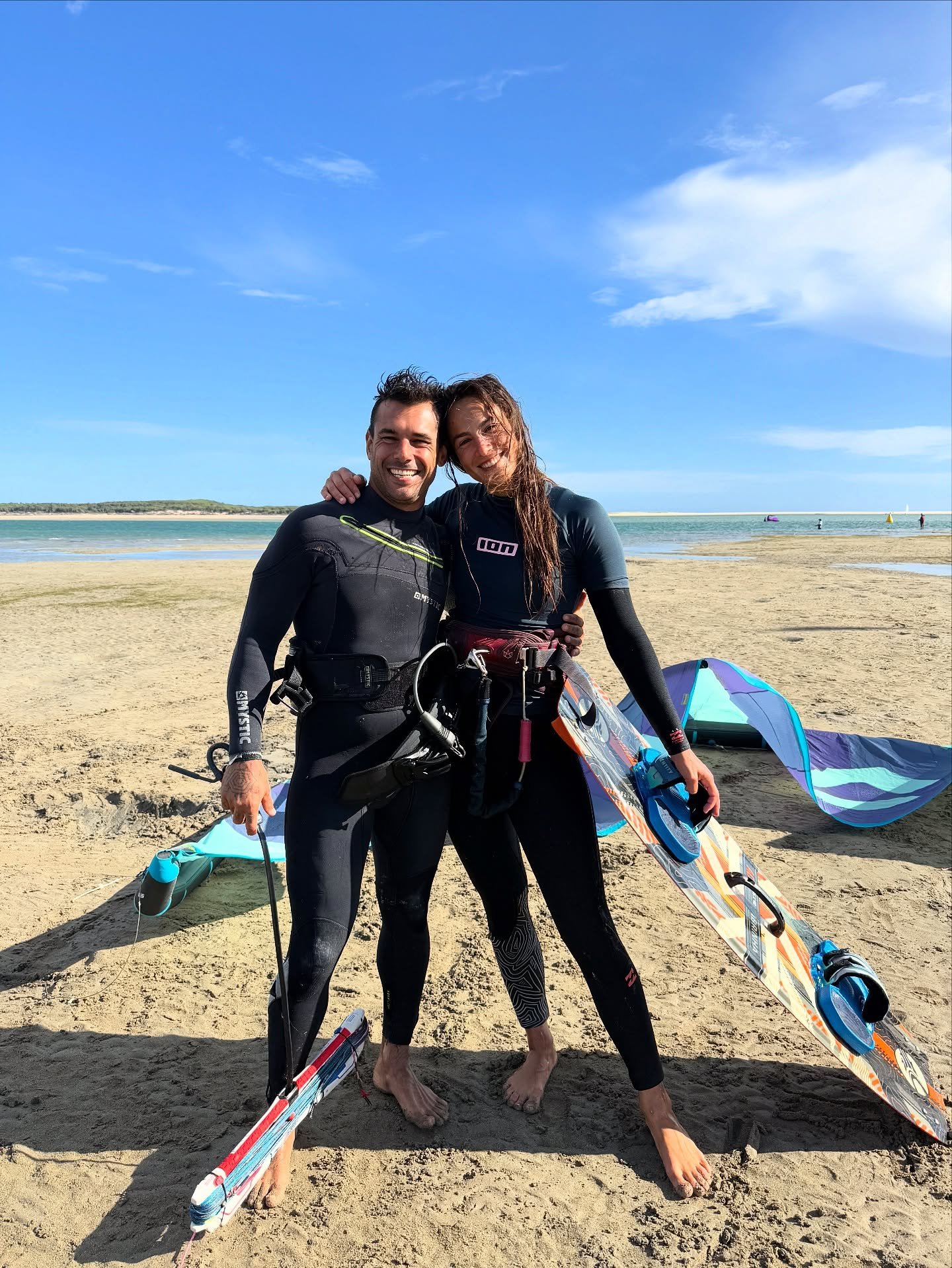 MERRY CHRISTMAS FROM DOWN UNDER 🎄✨
Snow or sand, may your holidays be warm, wild, and full of heart❤️&zwj;🔥

Much love, 
Elena &amp; Davide 
The Oceanomad Team 
.
.
.
#merrychristmas #festiveseason #warmchristmas #christmasinaustralia christmasdown