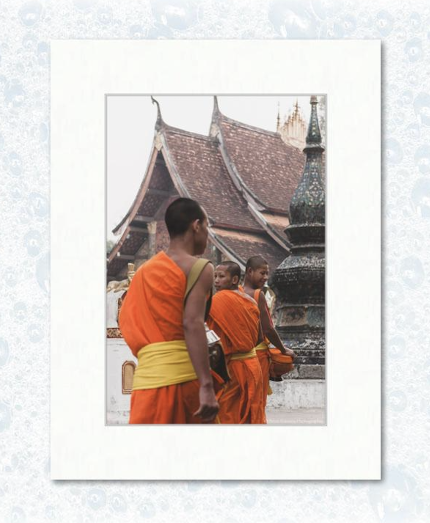 12” x 18” on 18” x 24” example matting