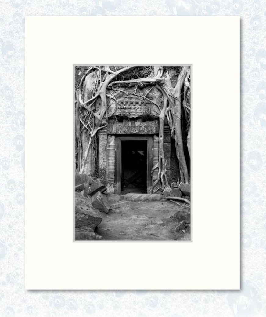 6" x 9" on 11" x 14" example matting