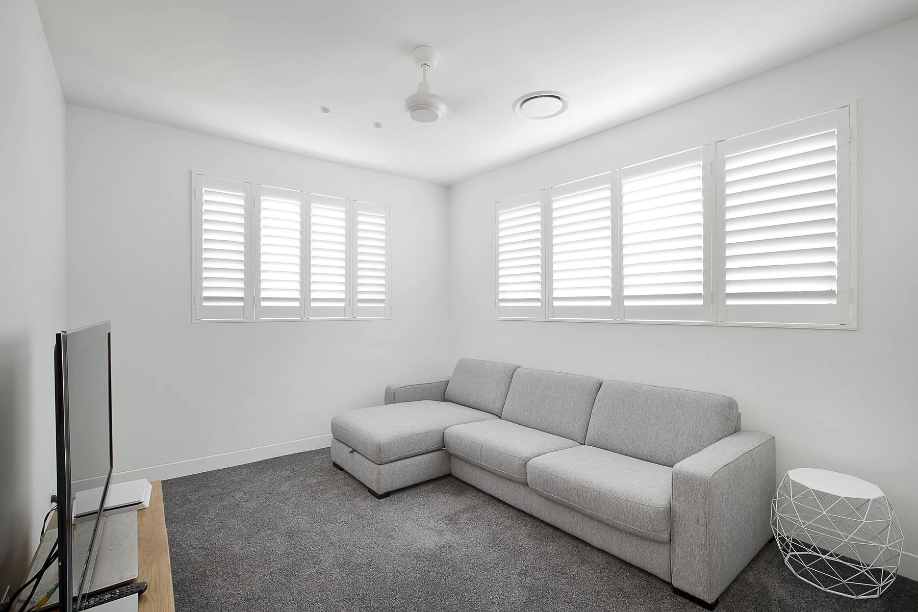 arthur-street-house-mermaid-beach-queensland-jamie-gordon-architect-5.jpg