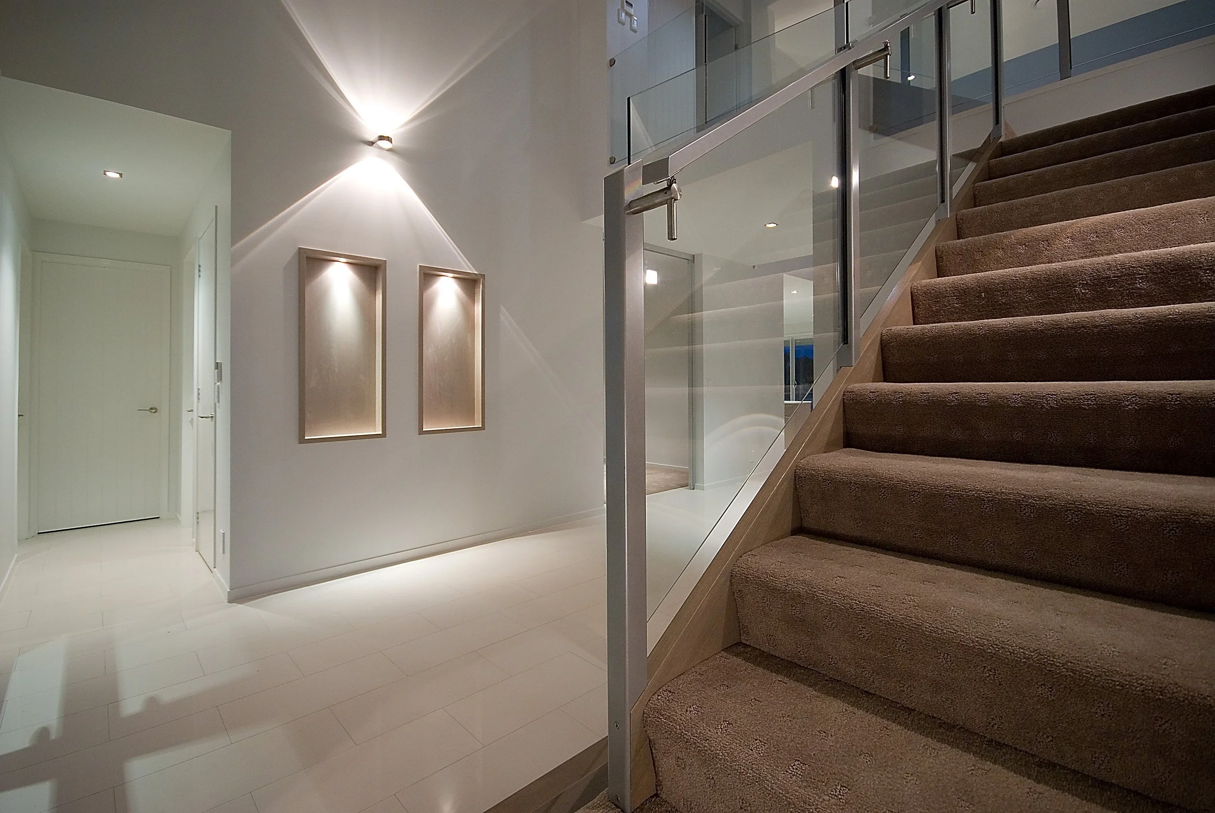hampton-court-house-sovereign-island-14-stair-and-entry-jamie-gordon-architect.jpg