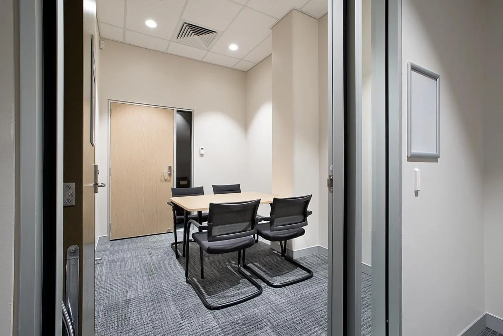 southport-courthouse-dv-safe-area-gold-coast-18-interview-room-jamie-gordon-architect.jpg