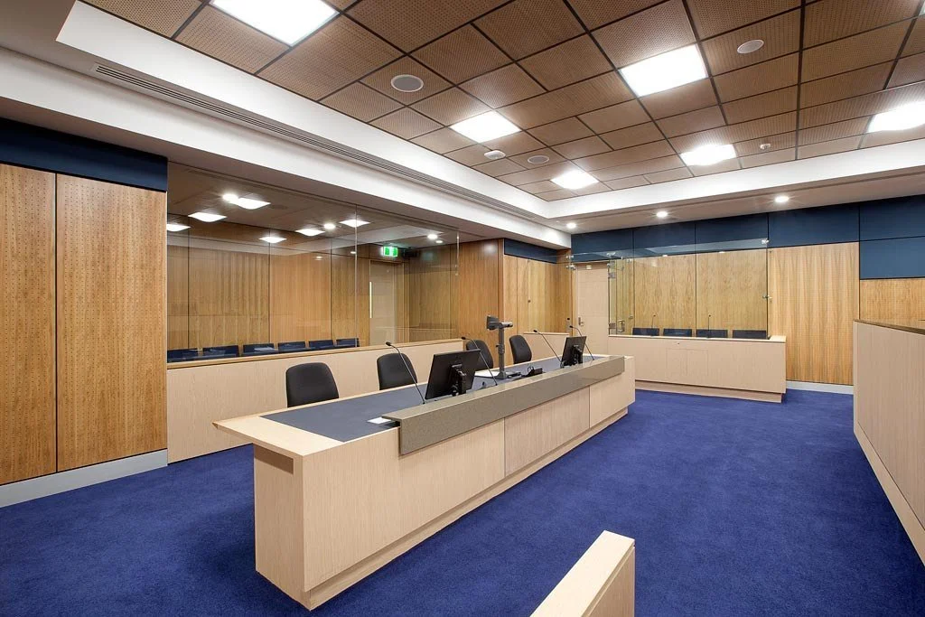 caboolture-district-court-house-caboolture-08-bar-table-and-gallery-jamie-gordon-architect.jpg