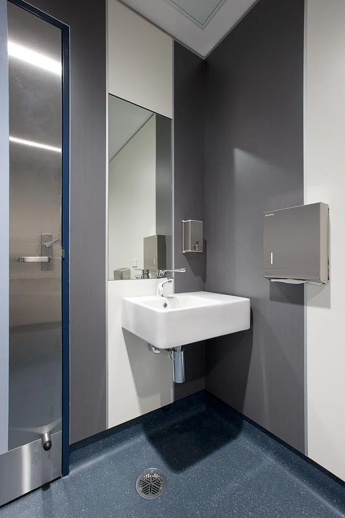 caboolture-district-court-house-caboolture-34-amenities-jamie-gordon-architect.jpg