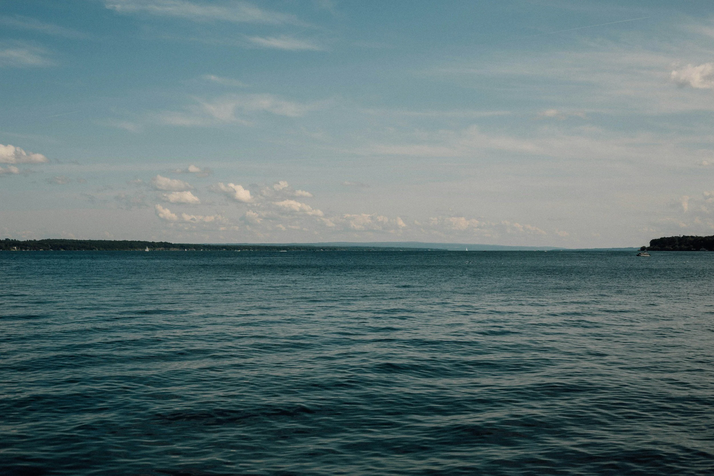 Não Querer Nada é Ter Tudo: Aplicando a Sabedoria de Sêneca em 2024.