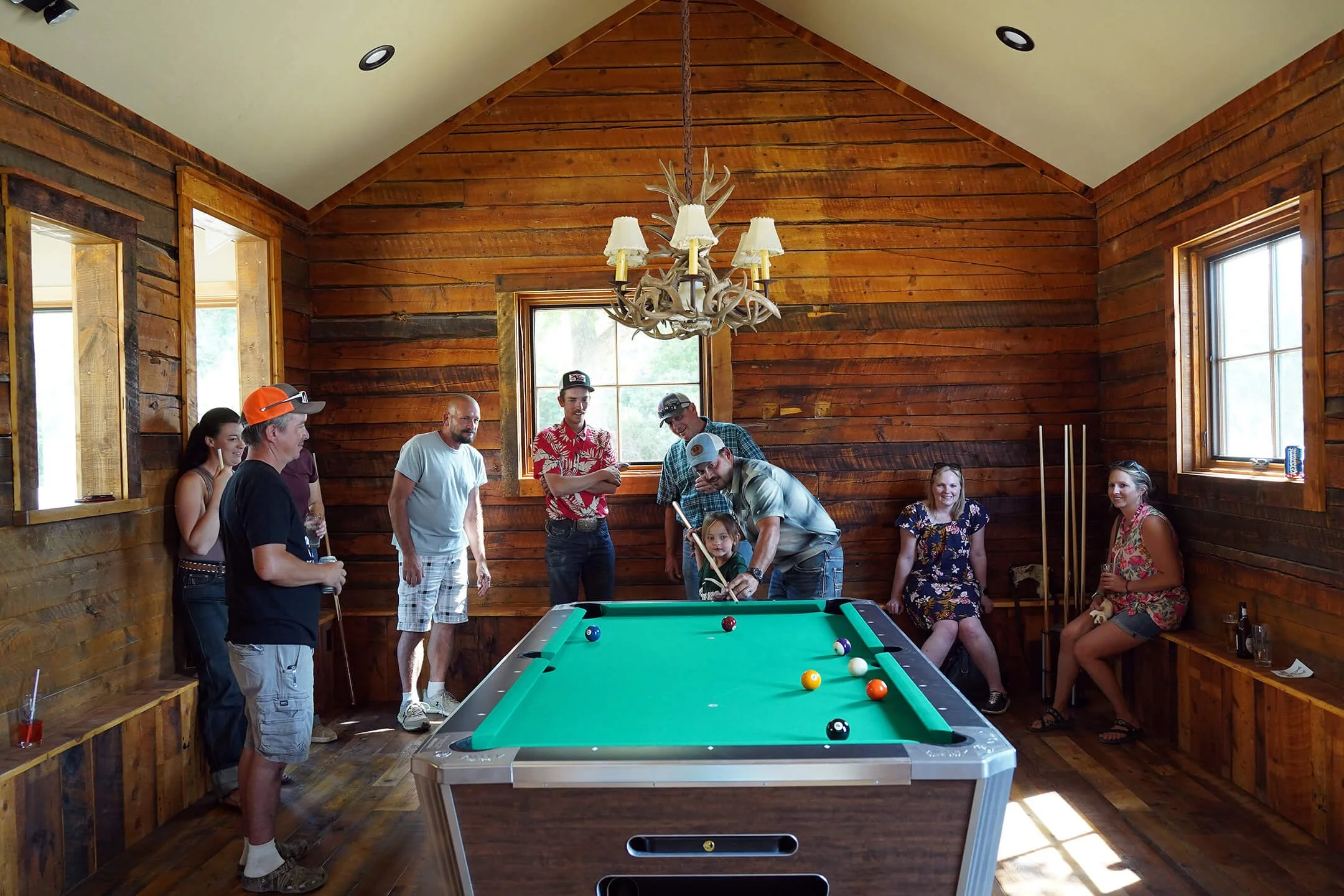 Shell Bar - Opening in Shell Wyoming 5.JPG