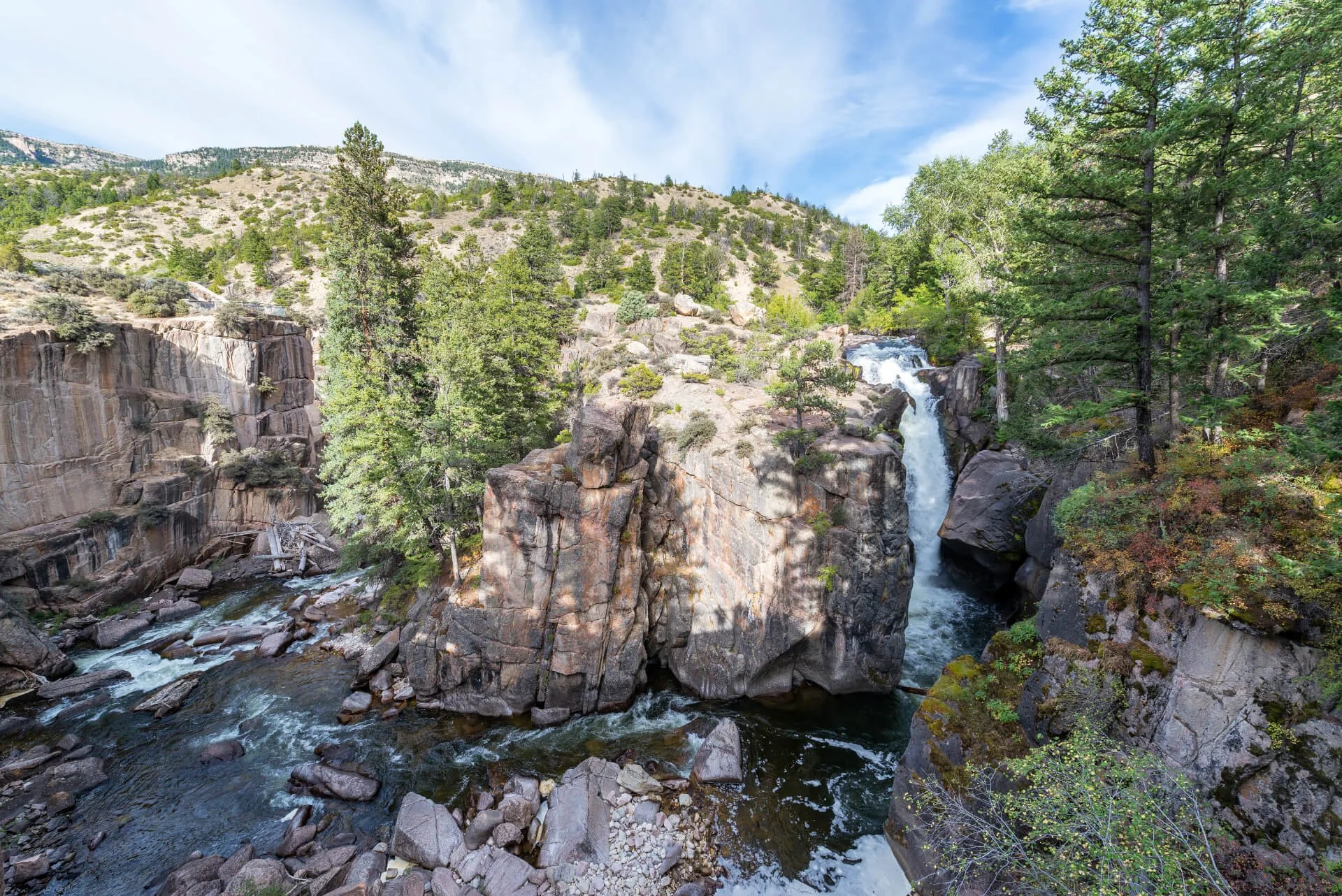 Local Attractions | Explore & Discover — Shell Bar