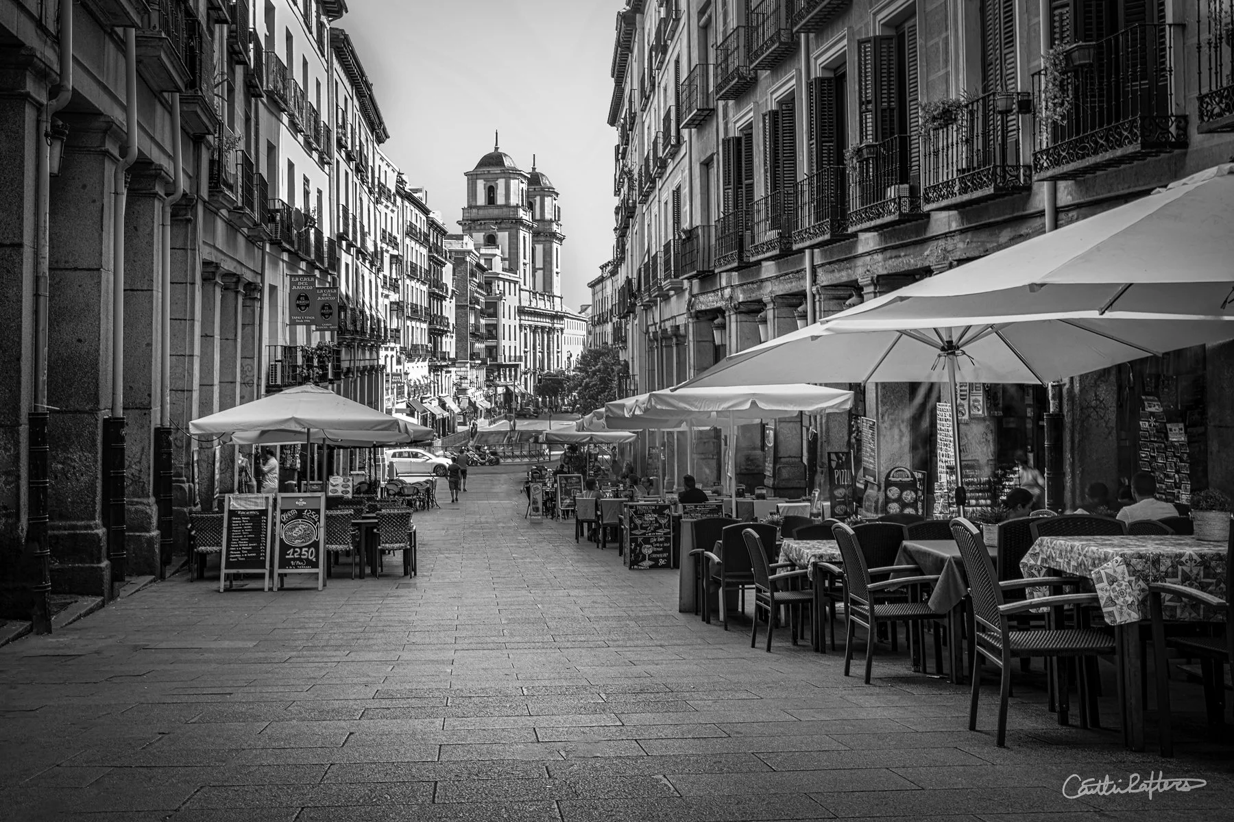 Punto De Reunión_BW.jpg