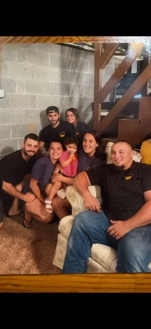 Andreas family 4.jpg