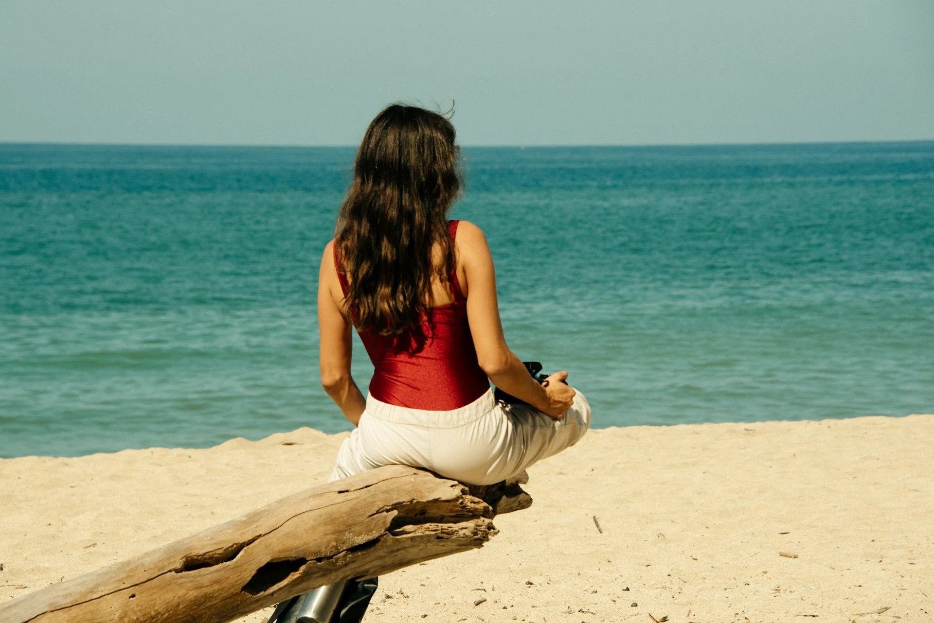 Cultivating Gratitude by the Ocean for Women in Burnout