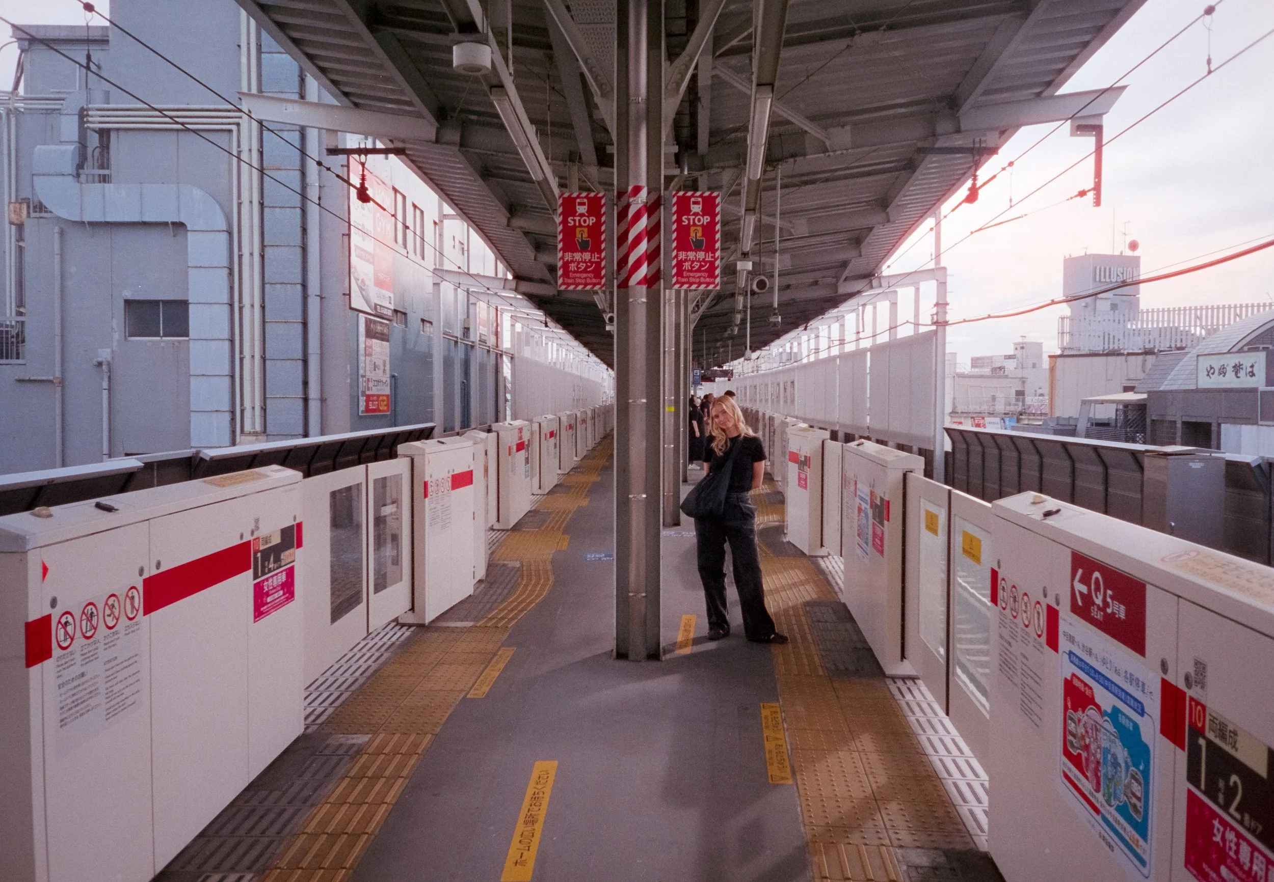 Waiting for train back