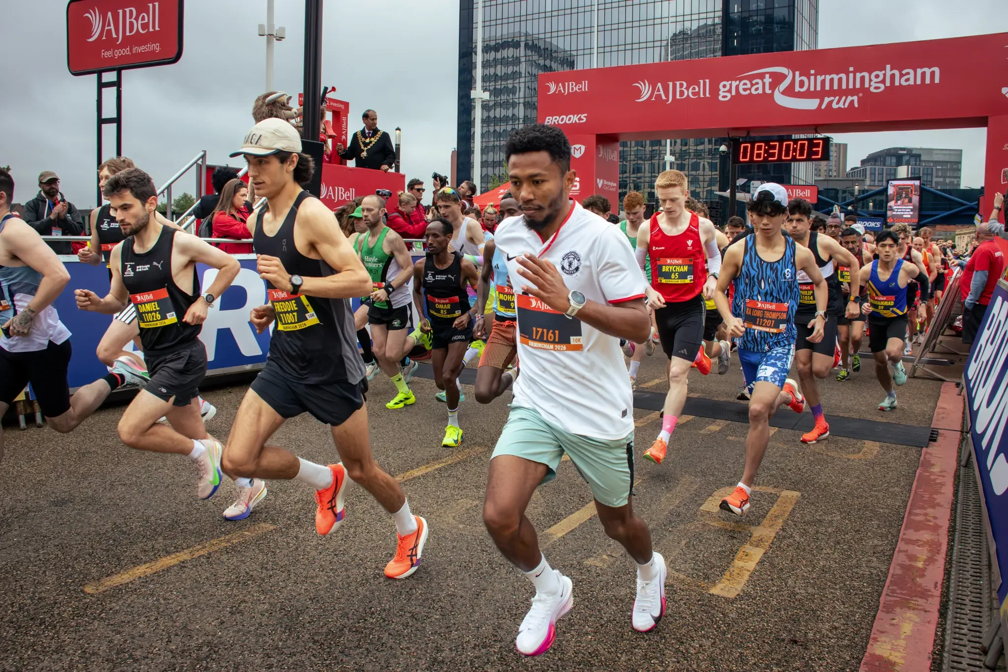 lead-runners-half-marathon-great-birmingham-run-birmingham.webp