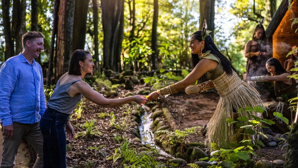 Māori Cultural Experiences — New Zealand Pakage Holidays