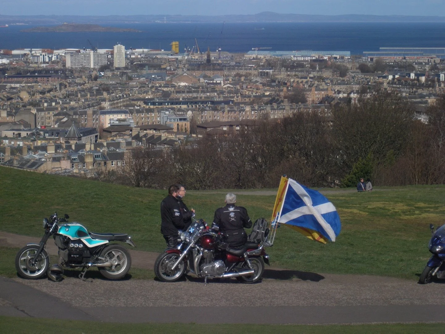 up calton hill, down leith walk, and other places 
(sunrise over calton hill solargraph ! )