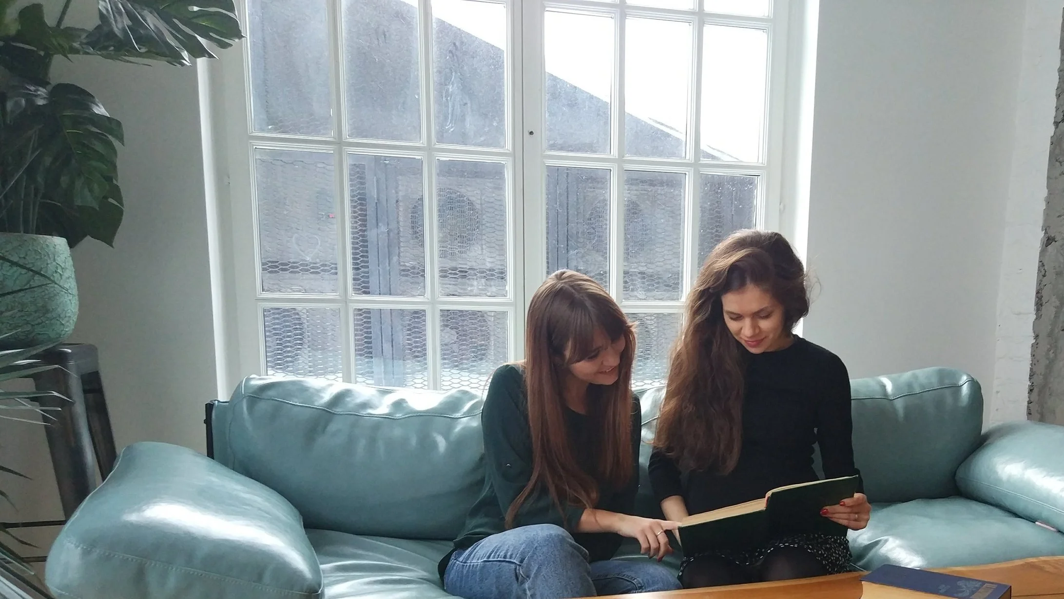 Smartiee Team at a client"s photo-shooting