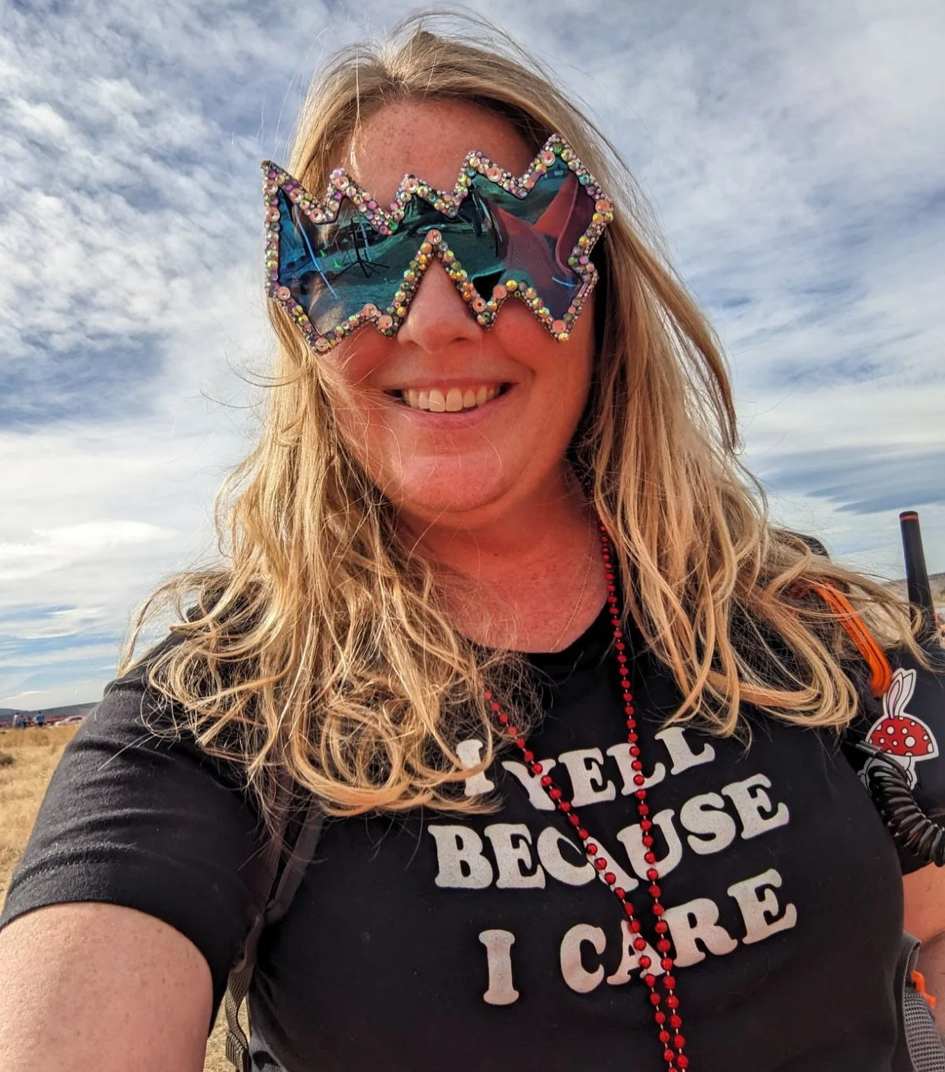 Look at this cutie with her Sparkles and Shades out in the real world!! 
I loooooove getting pics of you with your Sunnies on! 
@ardanna is THE CUTEST 

#clientlove