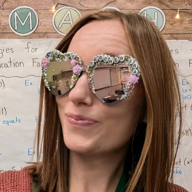 &ldquo;In my teacher era&rdquo; 
#custommade Sunnies for the Wonder Twins&rsquo; teacher🩷🤩
