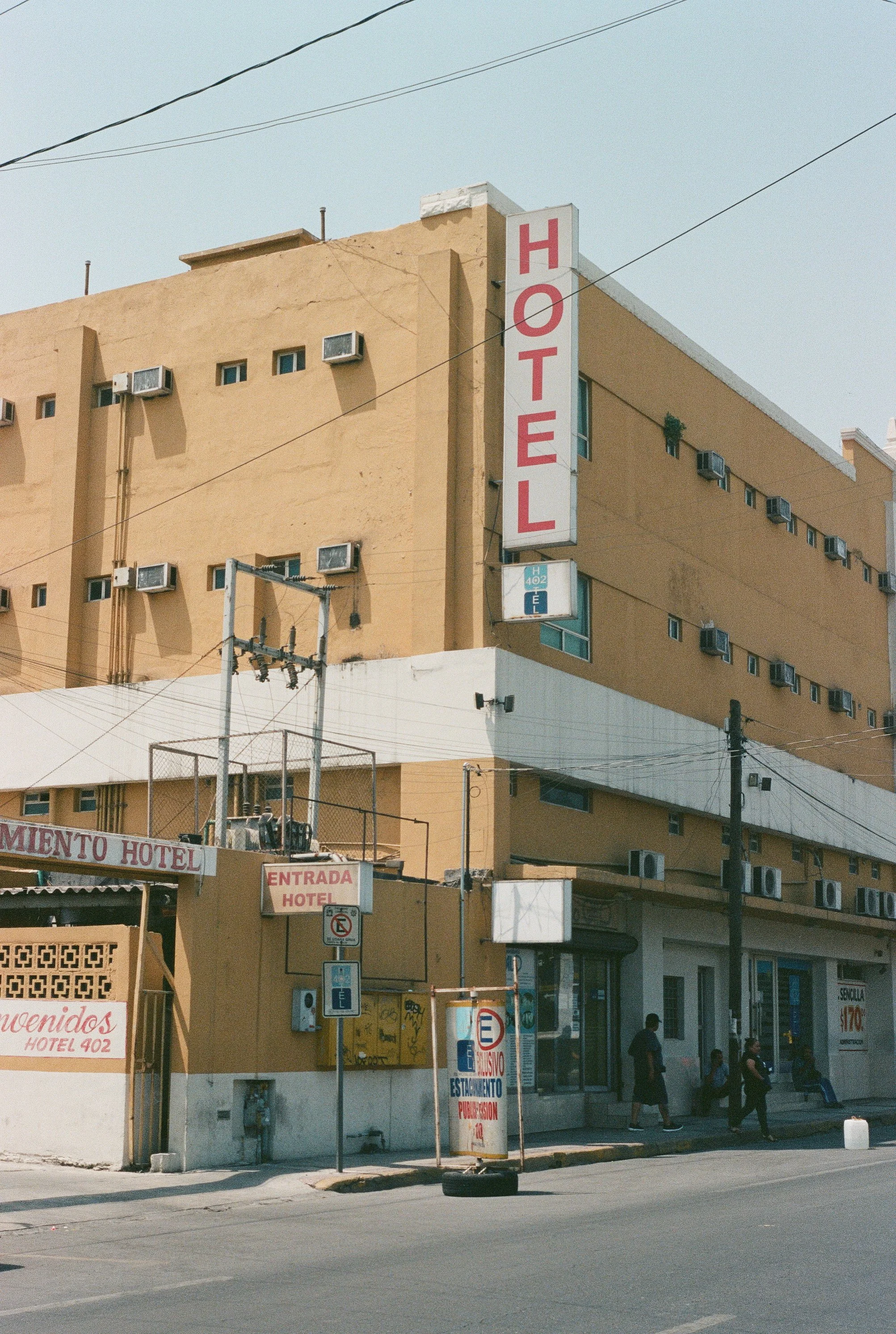 Film_10.jpg