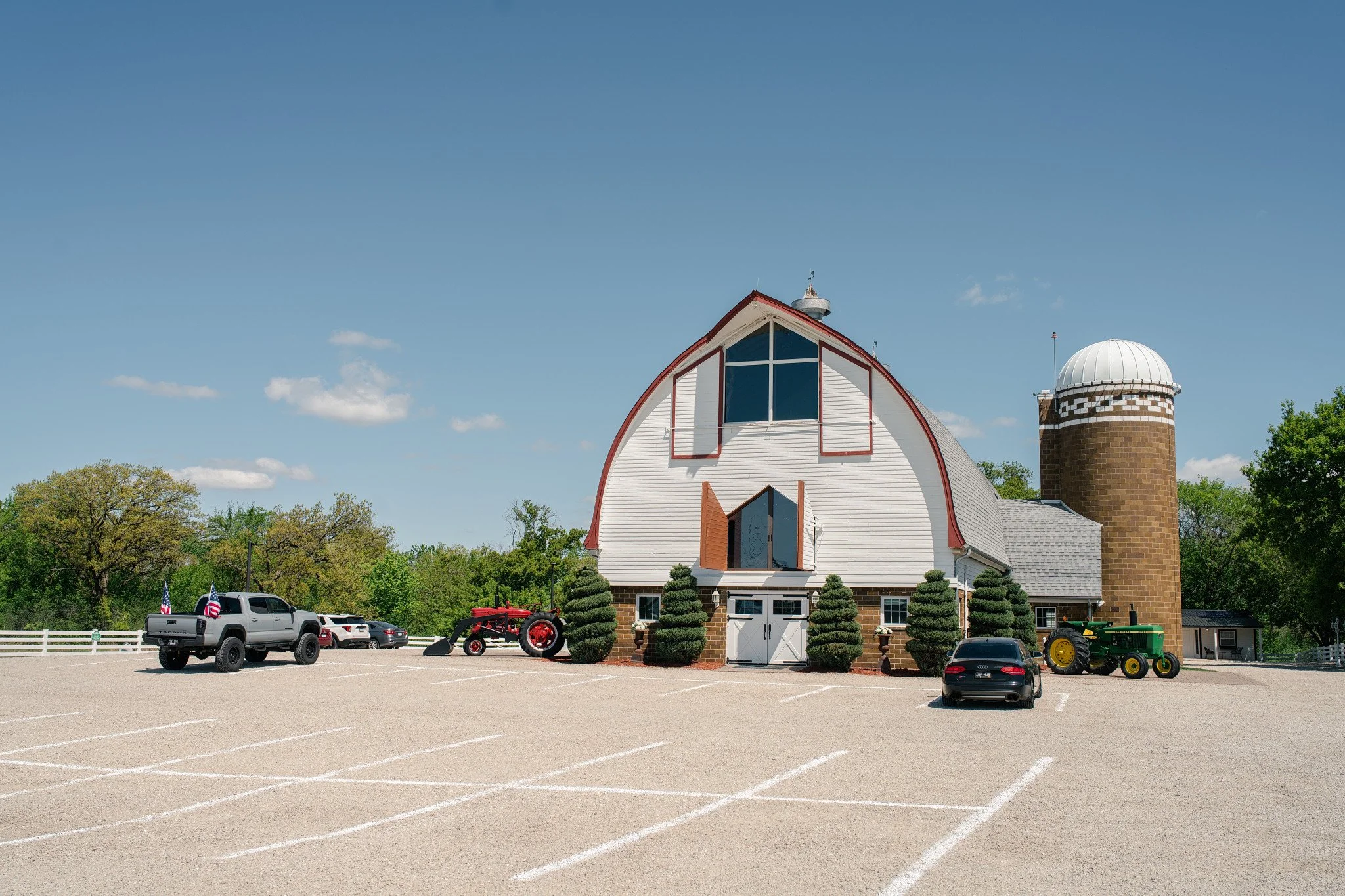 Wedding venue, Green Acres Events, in Eden Prairie, MN