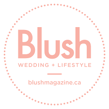 Minnesota wedding photographer, LKW Photography, shows that she has been featured on Blush's website with a badge.