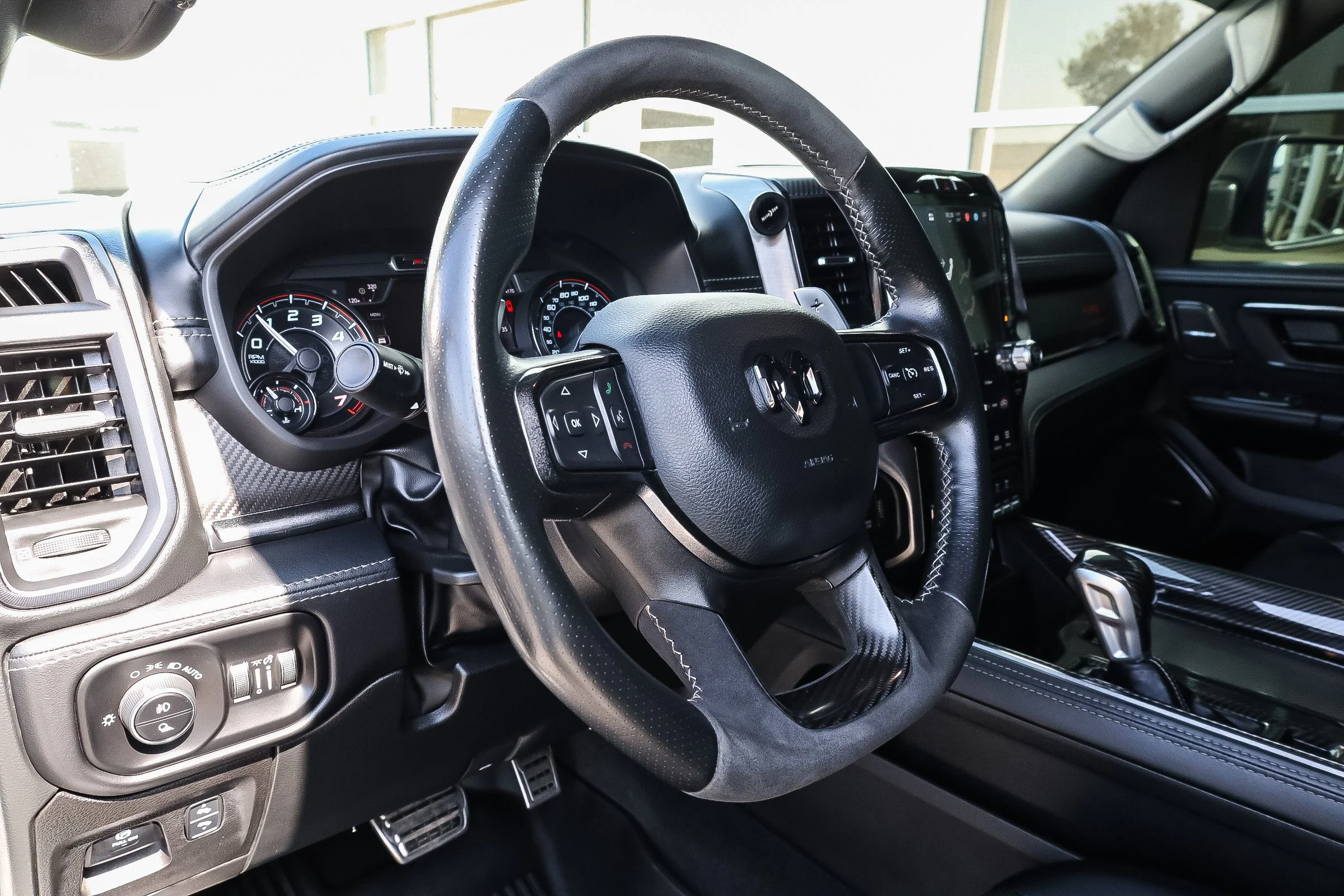 Vehicle-40.jpg