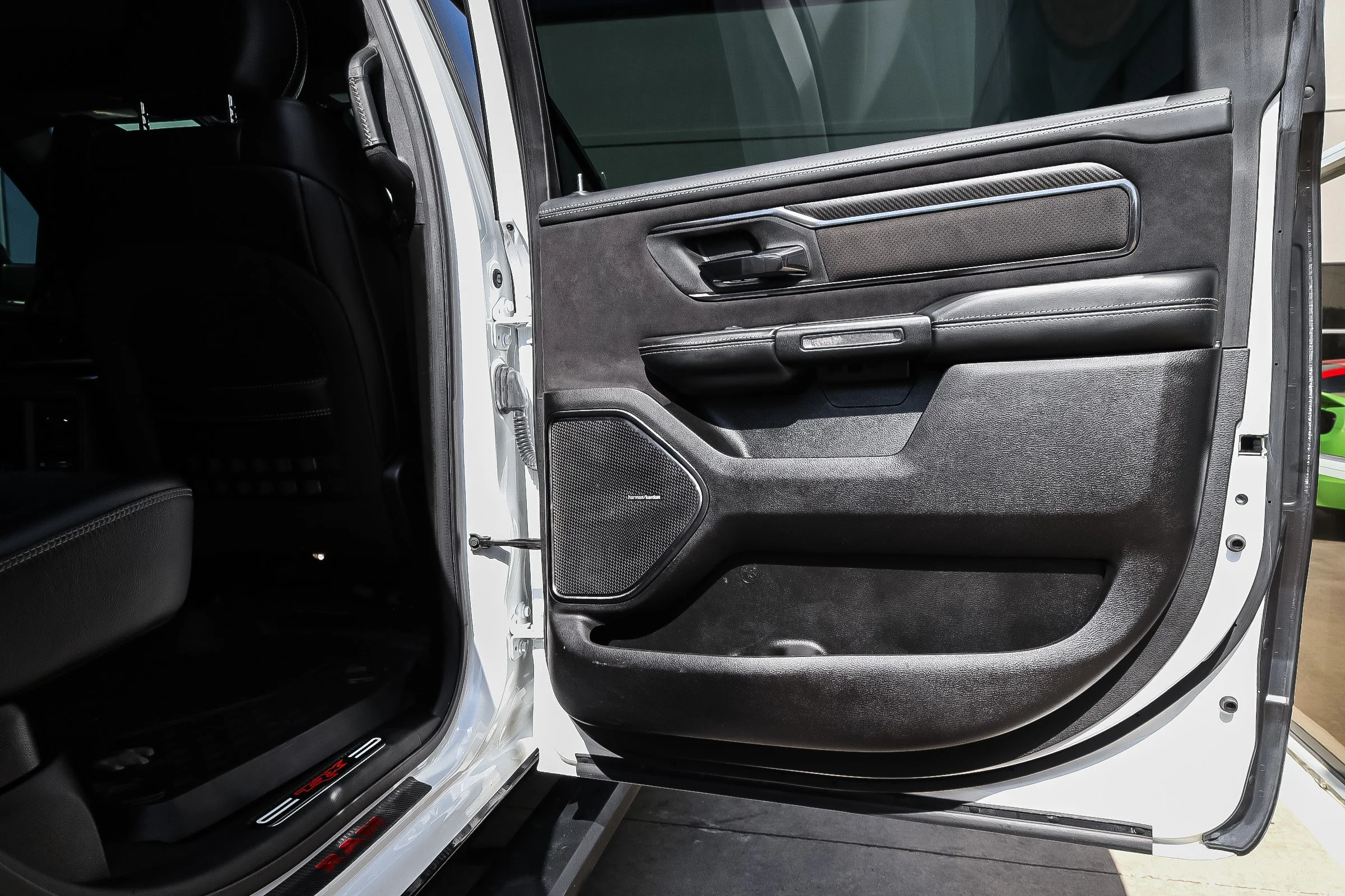 Vehicle-38.jpg
