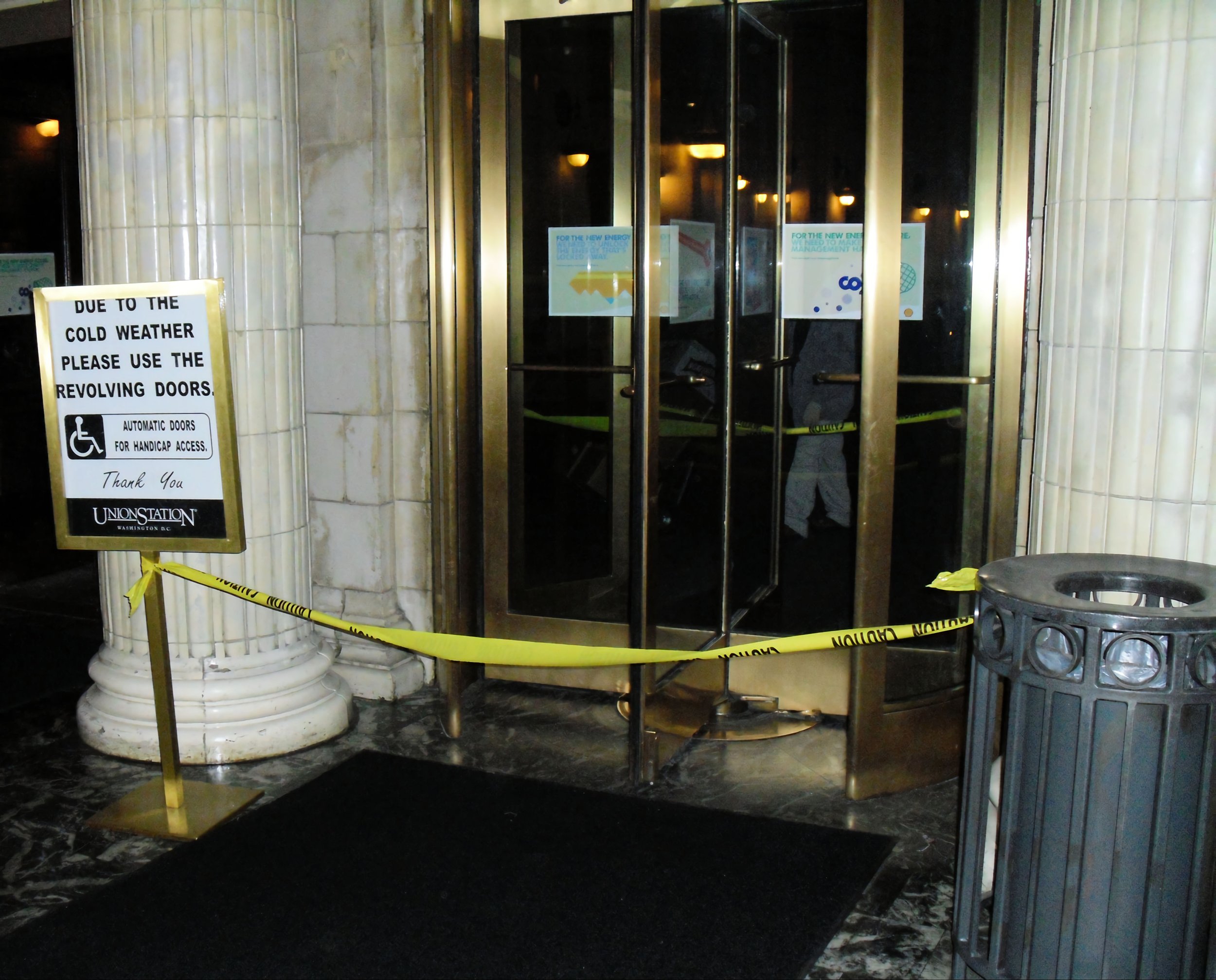 Signs 1-2010.jpg