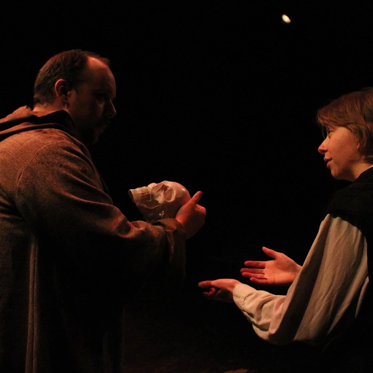 Overdue HAMLET dump!!
The hardest show I&rsquo;ve ever worked on is finished. Thank you so much to all the incredible cast and crew who helped make this show awesome, it was all worth it (I hope). 
More photos on the website incoming 😜

Photos: Crys