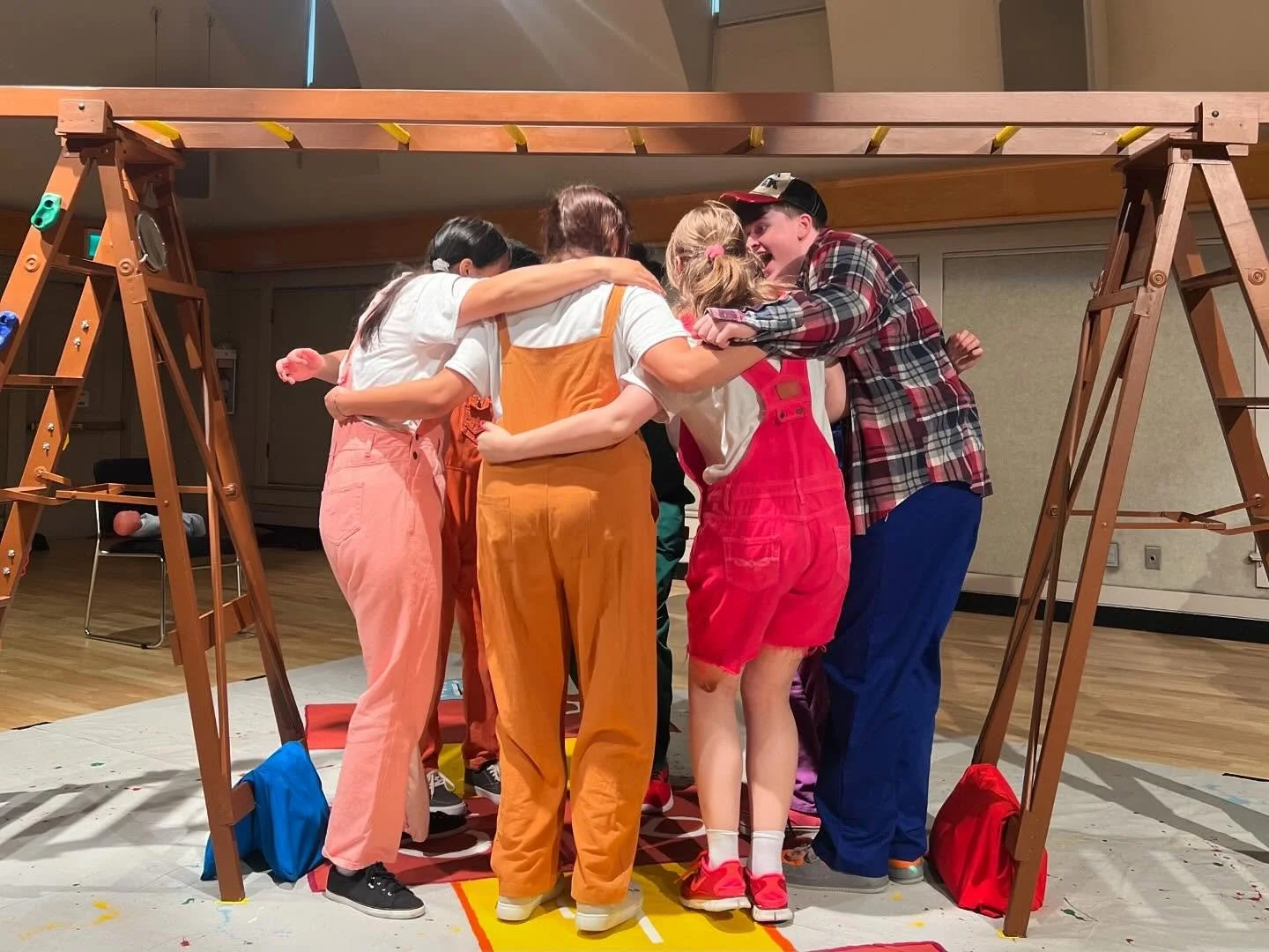 Opening night for Munsch at Play! Such a fun experience costuming for youth theatre. If you are a Robert munsch fan or know any kids looking for a fun afternoon definitely check us out at @pdacoquitlam