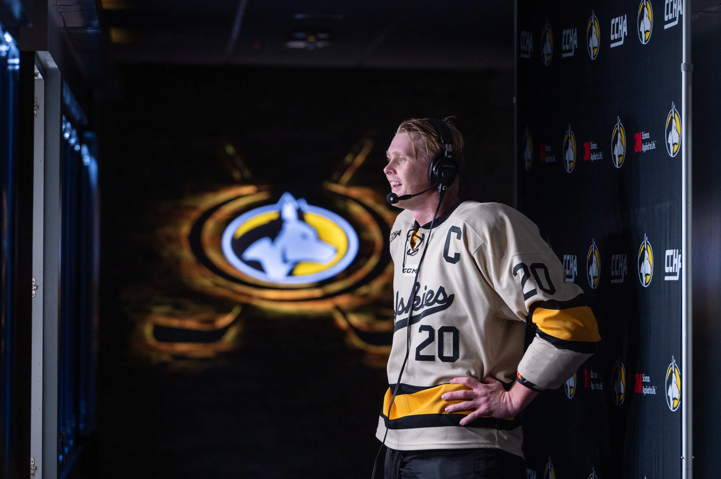 Hockey 202312080039.jpg