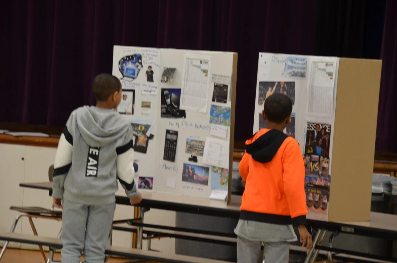 2019-05--18-Vision-Board-Ceremony14 Large.jpeg