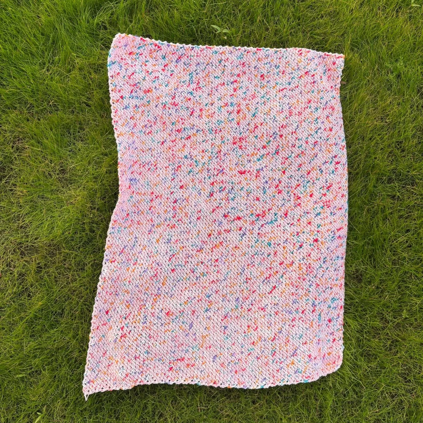 Can you tell everyone around me is having little girls?!