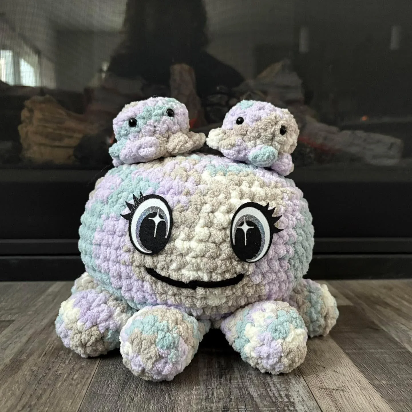 Sorry I am so inconsistent with posting! I have been preparing for my (successful) dissertation proposal defense, and it&rsquo;s been a lot! 

I finished these two families and a few bonus babies as well 🥰 no outside pictures because there&rsquo;s b