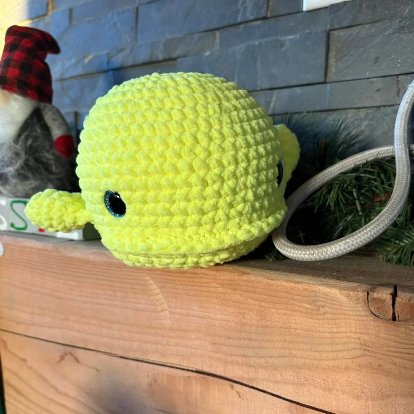 With ANOTHER weekend of wind, I&rsquo;m doing my best to find creative places to take pictures for you 😂 this week I finished a whale fam, and a neon yellow shrimp!!