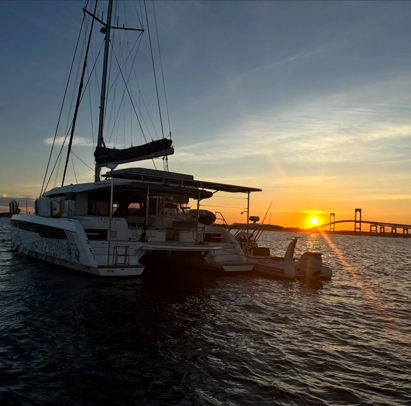 Golden hour with our favorite view🧡

There is nothing quite like a Newport sunset from the water. Whether you are sipping cocktails on the &ldquo;Ty One On&rdquo; or catching the sea breeze on &ldquo;Deuce,&rdquo; it&rsquo;s an experience you&rsquo;